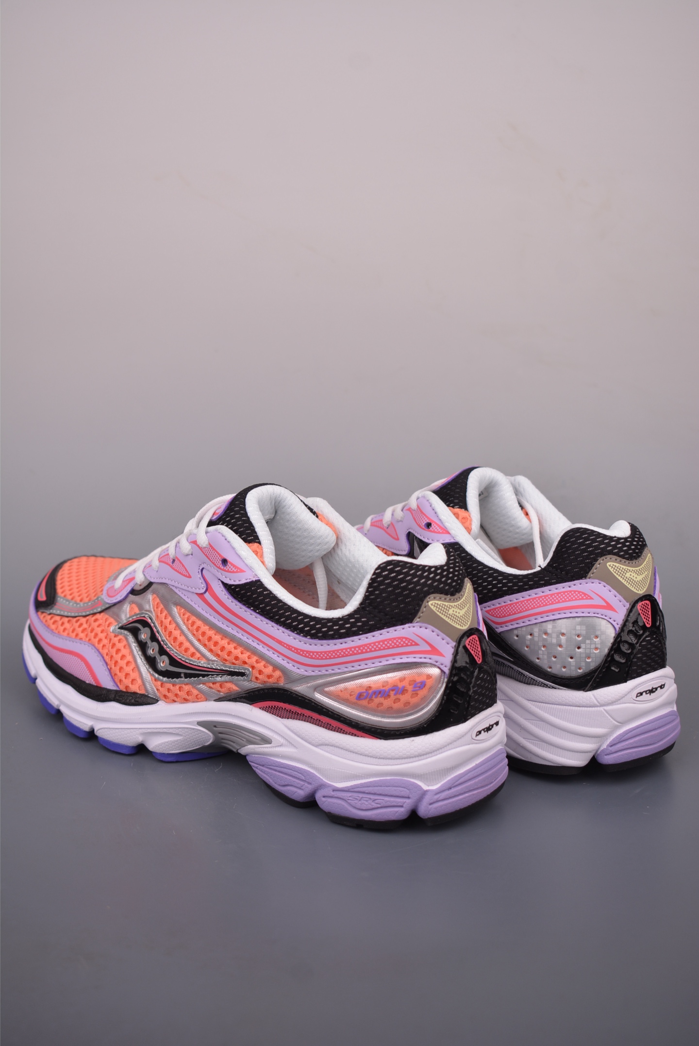 240 Saucony索康尼 Pro Grid Omni 9 全擎9 舒适柔软跑步鞋 S70844-236-Chinese UA Cheap High Quatity Brand Clothes Bags handbags Sneakers wholesale wholesaler seller from China Factory suppliers Fashion Clothing Shoes best Quality Beautiful Price 240 Saucony索康尼 Pro Grid Omni 9 全擎9 舒适柔软跑步鞋 S70844-236