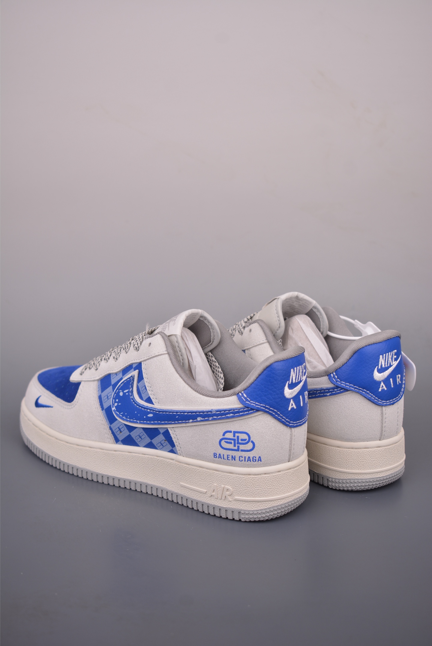 Nike Air Force 1 Low BALEN CIAGA联名 SS1979-018-Top High Quatity Cheap Sneakers Fashion Clothing Clothes Bags handbags Shoes of all Brand wholesale With The best Quality And Beautiful Price from China Factory Chinese suppliers wholesaler seller Nike Air Force 1 Low BALEN CIAGA联名 SS1979-018
