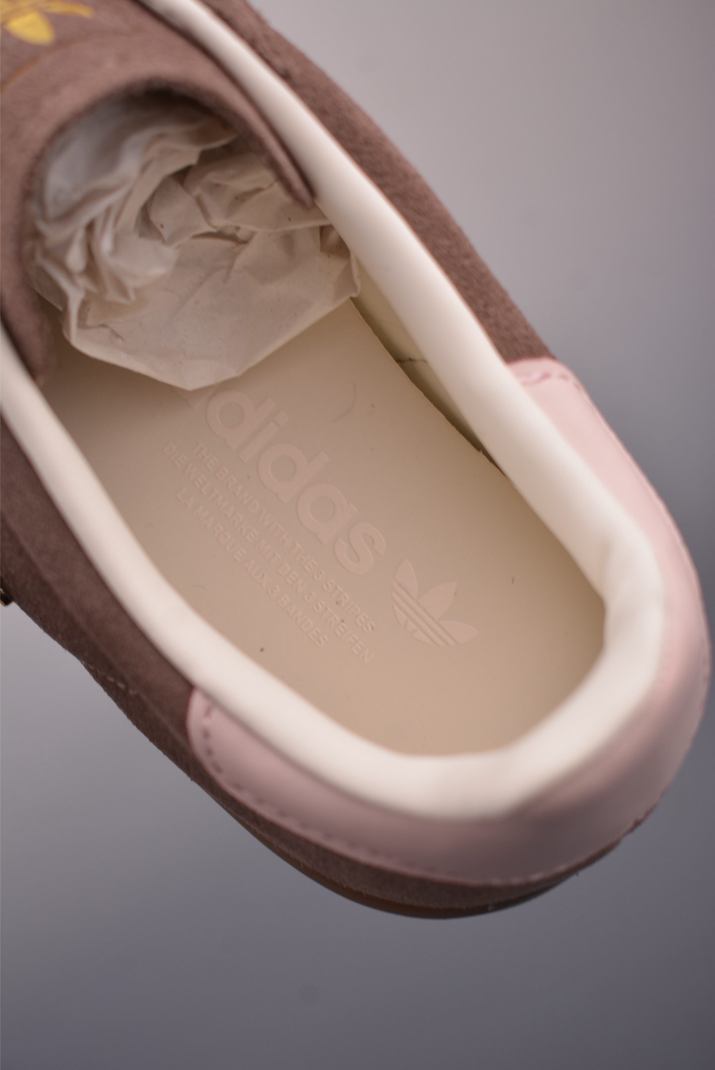 180 adidas Originals Gazelle INdoor 三叶草休闲防滑耐磨低帮板鞋 JR2431