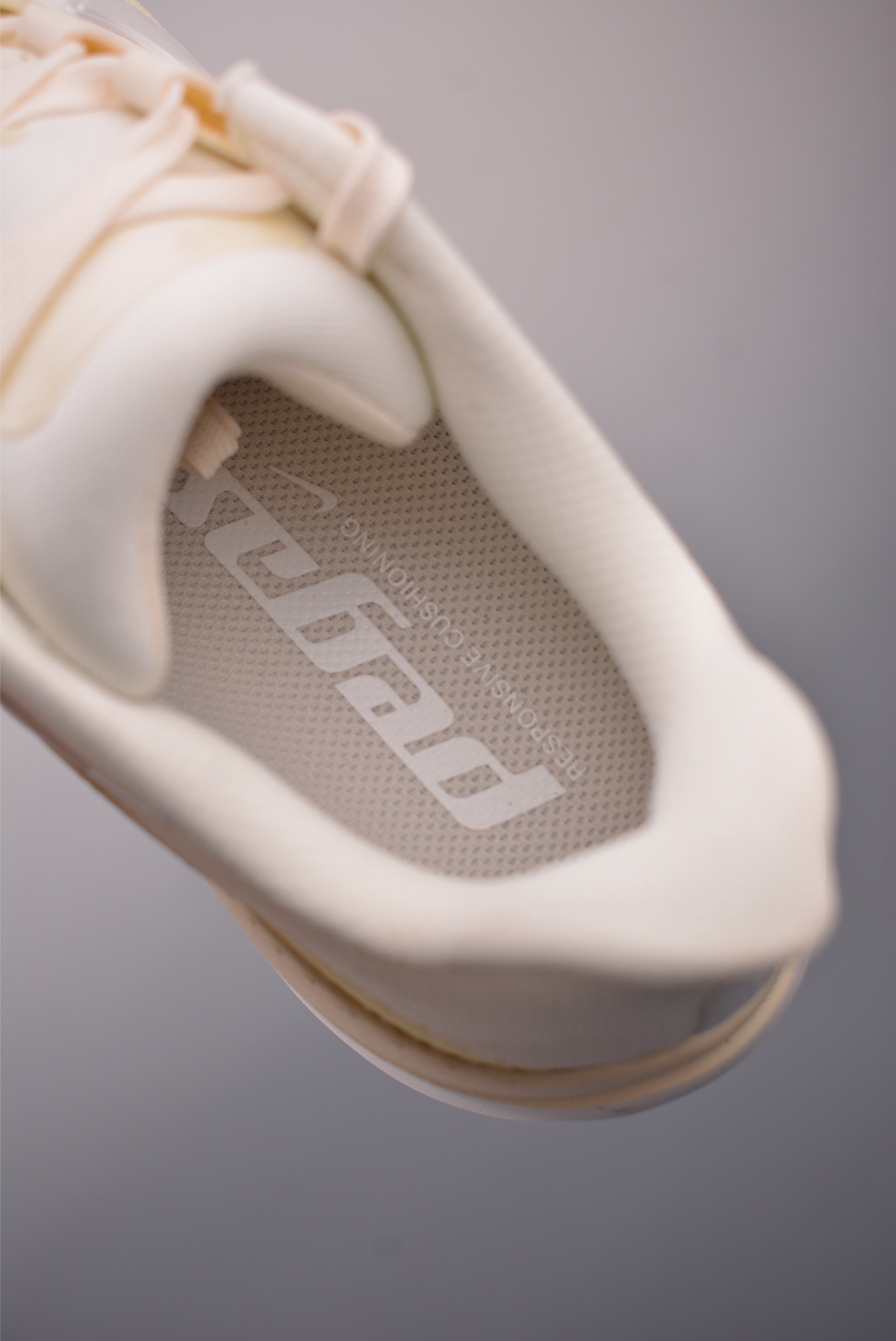 Nike Zoom Pegasus 42 减震防滑耐磨透气 低帮跑步鞋 IB1873-Top High Quatity Cheap Sneakers Fashion Clothing Clothes Bags handbags Shoes of all Brand wholesale With The best Quality And Beautiful Price from China Factory Chinese suppliers wholesaler seller Nike Zoom Pegasus 42 减震防滑耐磨透气 低帮跑步鞋 IB1873