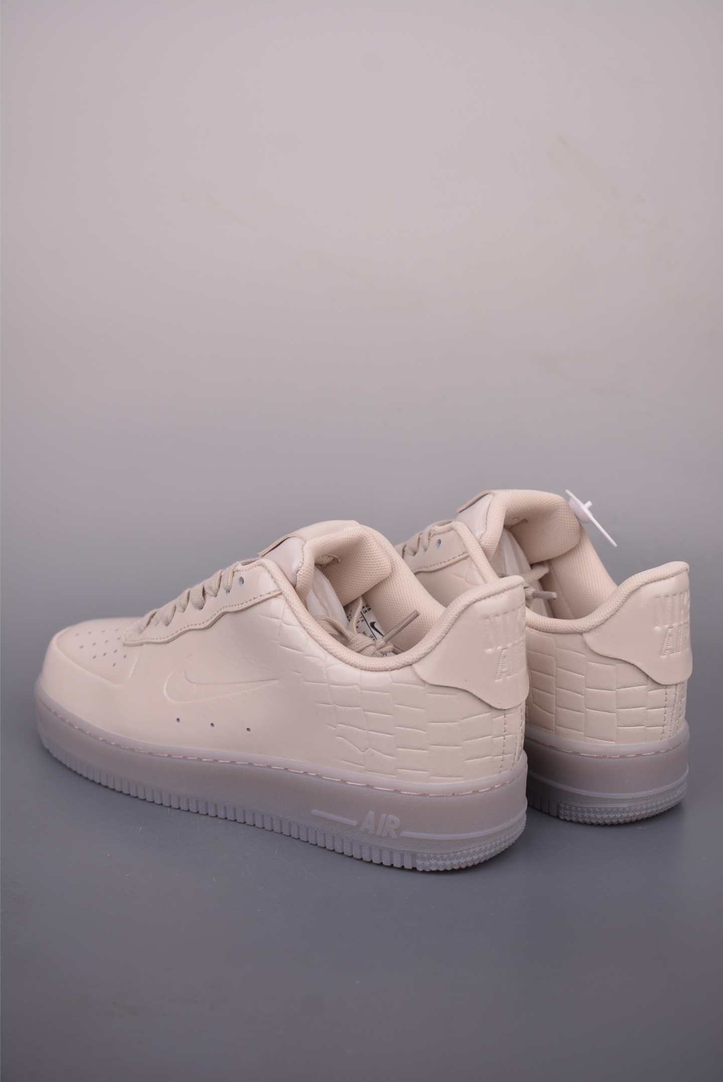 Nike Air Force 1 Low IF3201-002-Top High Quatity Cheap Sneakers Fashion Clothing Clothes Bags handbags Shoes of all Brand wholesale With The best Quality And Beautiful Price from China Factory Chinese suppliers wholesaler seller Nike Air Force 1 Low IF3201-002