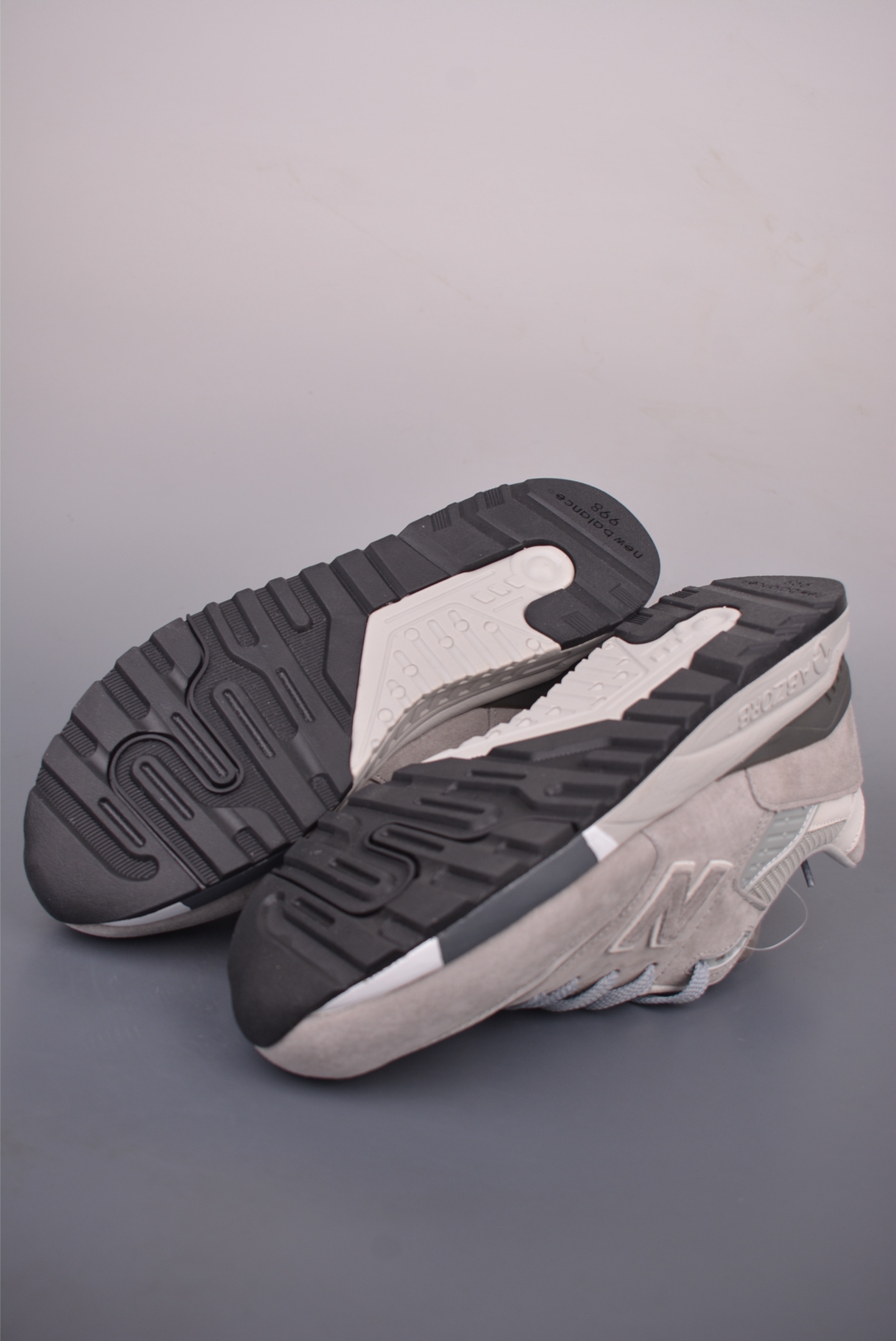220 New Balance 999MG原装版本 M998HAT-Chinese UA Cheap High Quatity Brand Clothes Bags handbags Sneakers wholesale wholesaler seller from China Factory suppliers Fashion Clothing Shoes best Quality Beautiful Price 220 New Balance 999MG原装版本 M998HAT