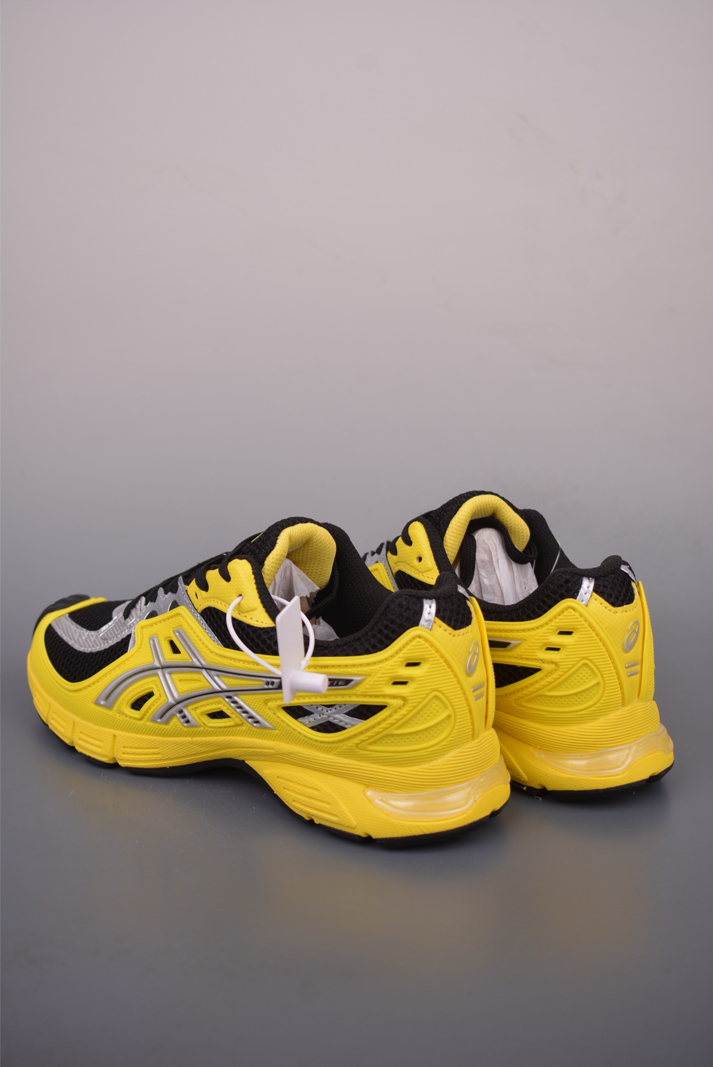 Asics UB12-S Gel-SD Lyte 亚瑟士舒适贴合跑步鞋 1203A886-750 Asics UB12-S Gel-SD Lyte 亚瑟士舒适贴合跑步鞋 1203A886-750