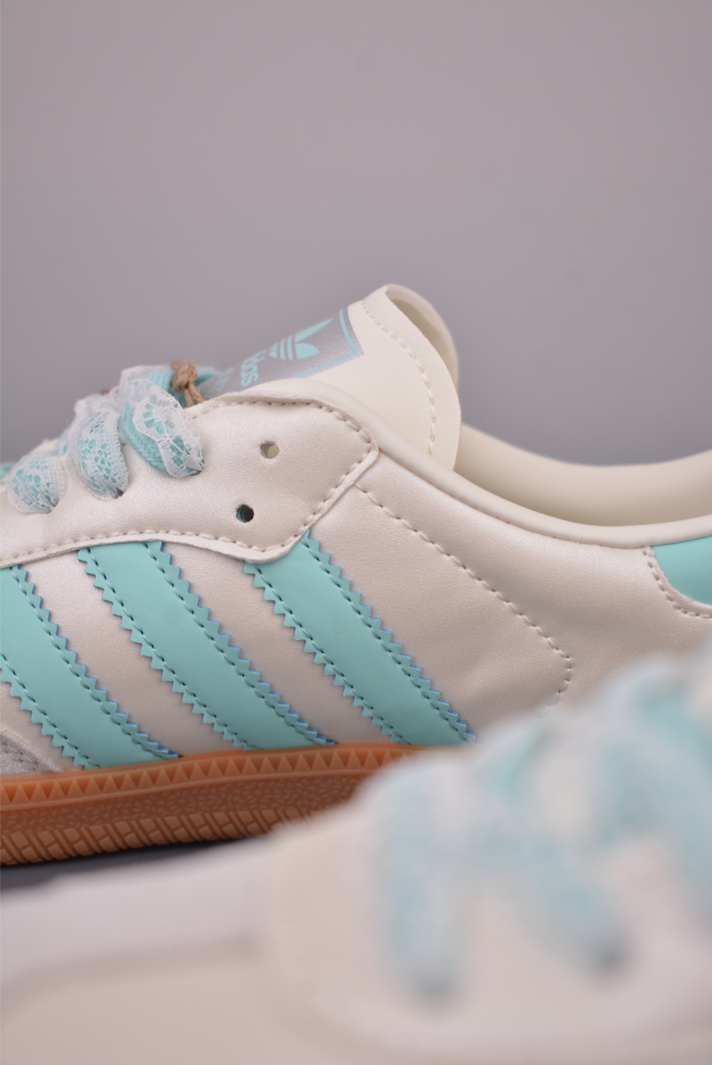 Adidas三叶草SAMBA 休闲板鞋 JS1373 Adidas三叶草SAMBA 休闲板鞋 JS1373
