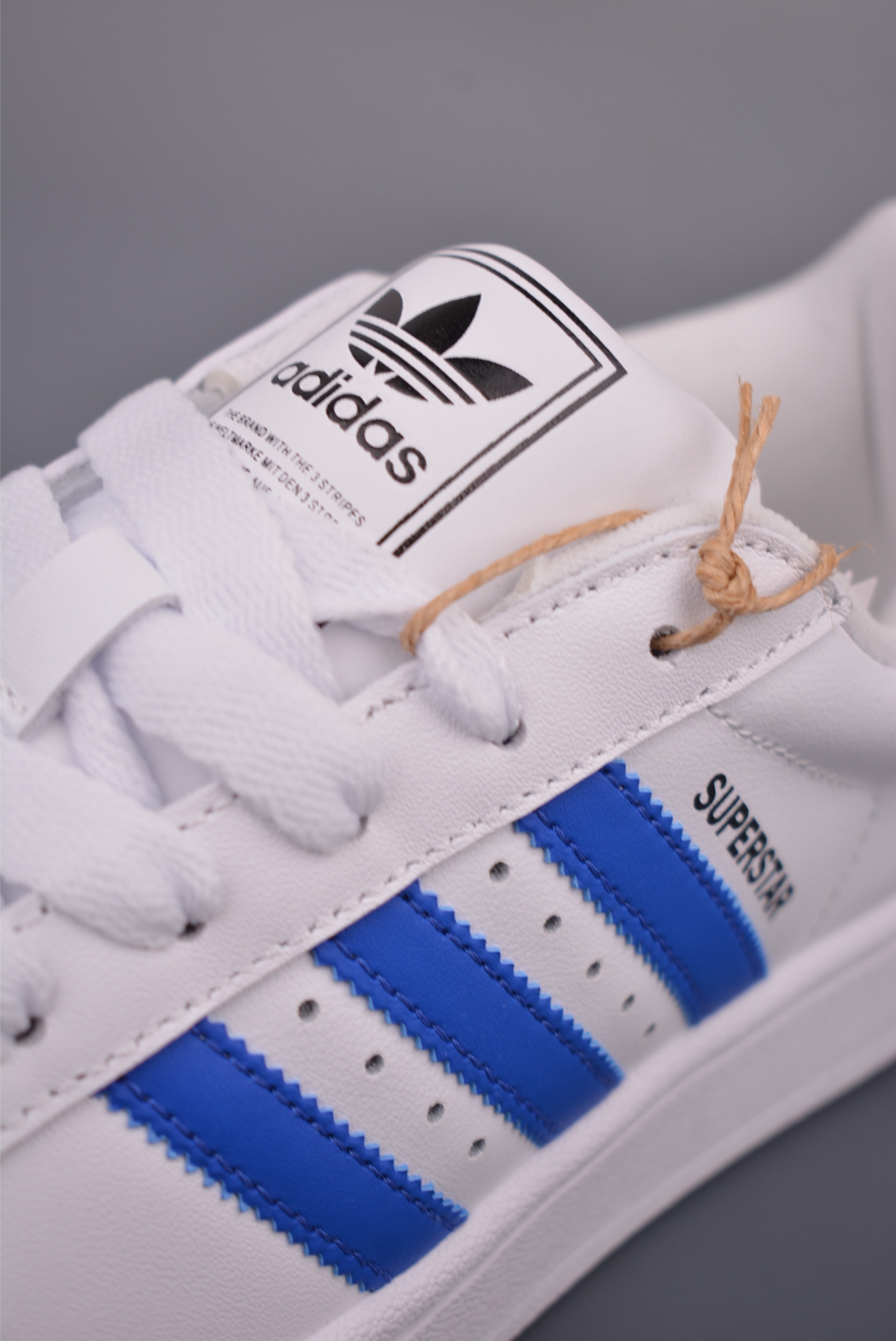 adidas originals Superstar 2 贝壳头 H11顶级头层版 复古板鞋 JQ4729