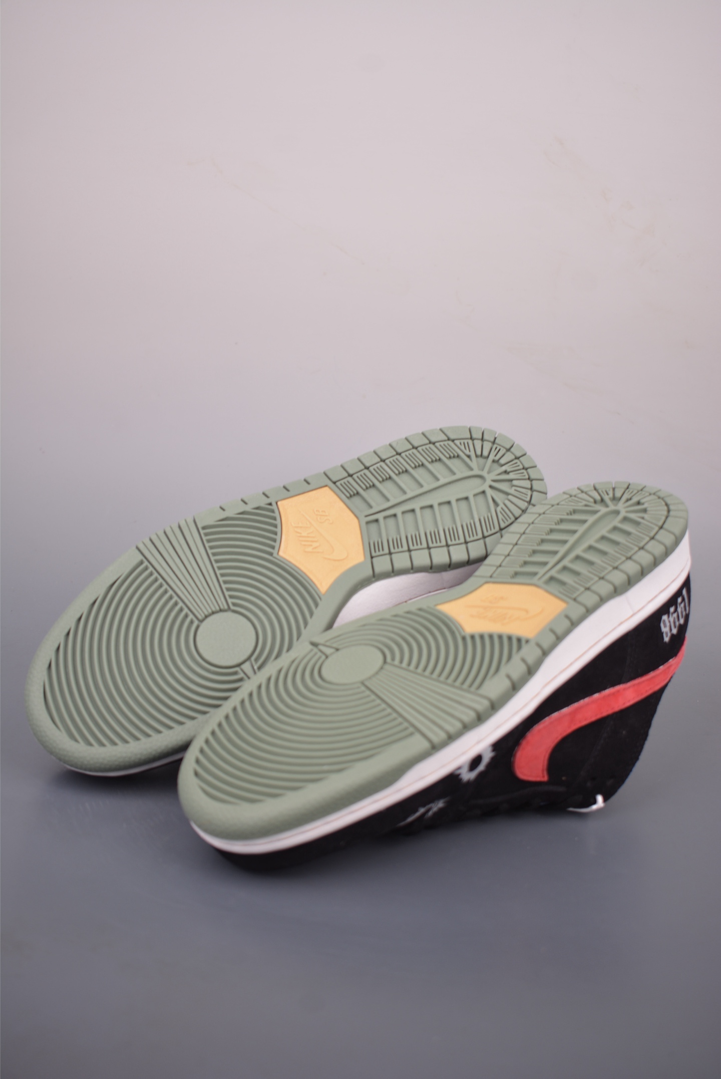 Nike SB Dunk Low HF3063-002