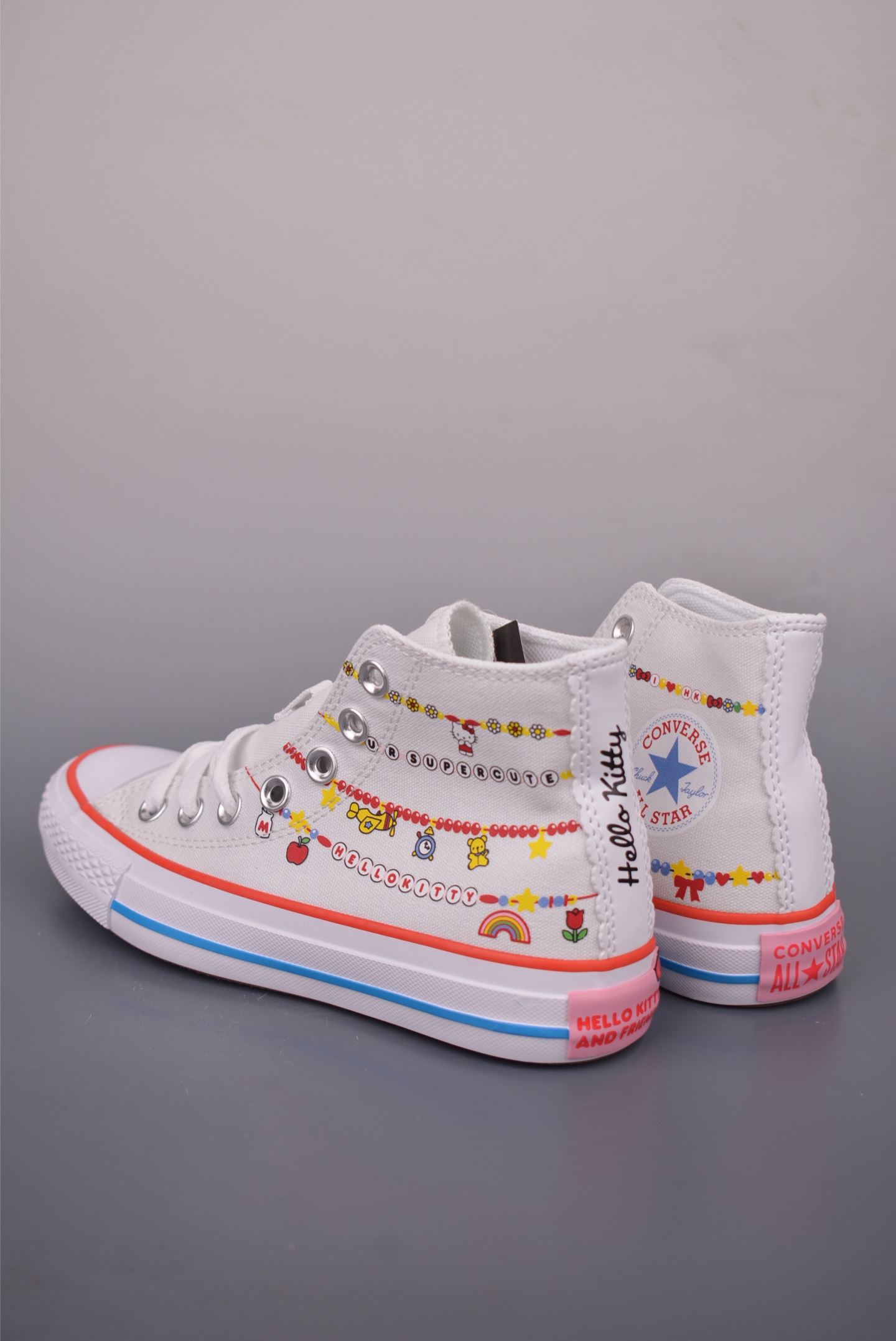 Converse × Hello Kitty AND Friends Chuck Taylor All Star Hi 匡威新款 三丽鸥联名 A17699C Converse × Hello Kitty AND Friends Chuck Taylor All Star Hi 匡威新款 三丽鸥联名 A17699C