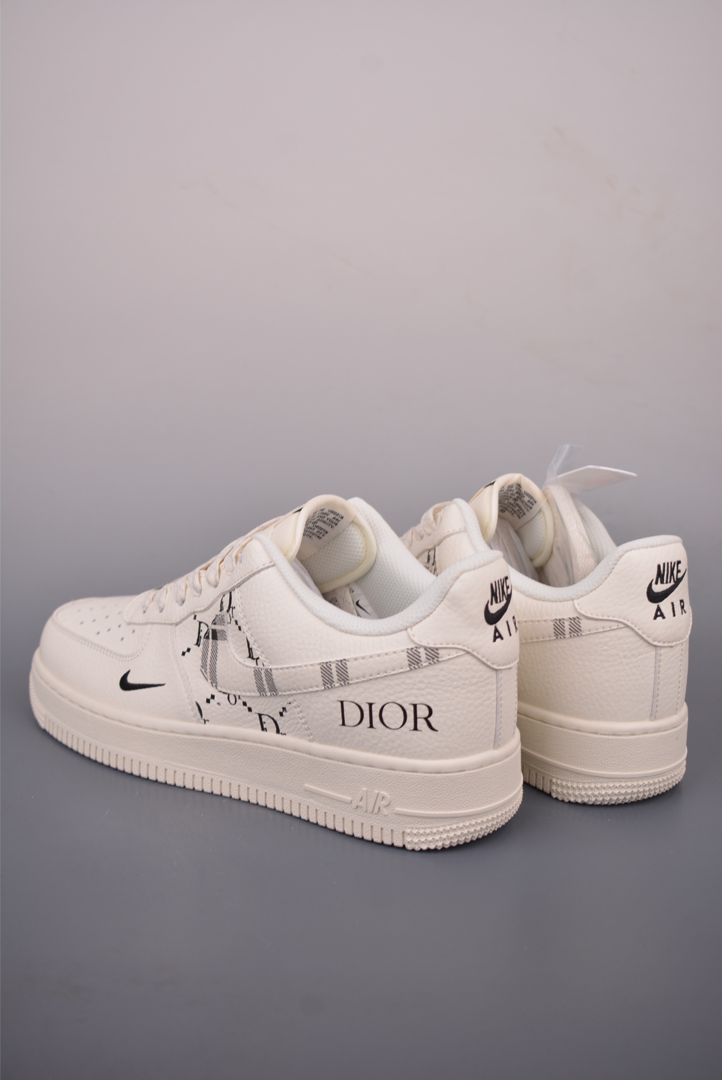 Nike Air Force 1 Low Dior联名 KG6699-F38-Top High Quatity Cheap Sneakers Fashion Clothing Clothes Bags handbags Shoes of all Brand wholesale With The best Quality And Beautiful Price from China Factory Chinese suppliers wholesaler seller Nike Air Force 1 Low Dior联名 KG6699-F38