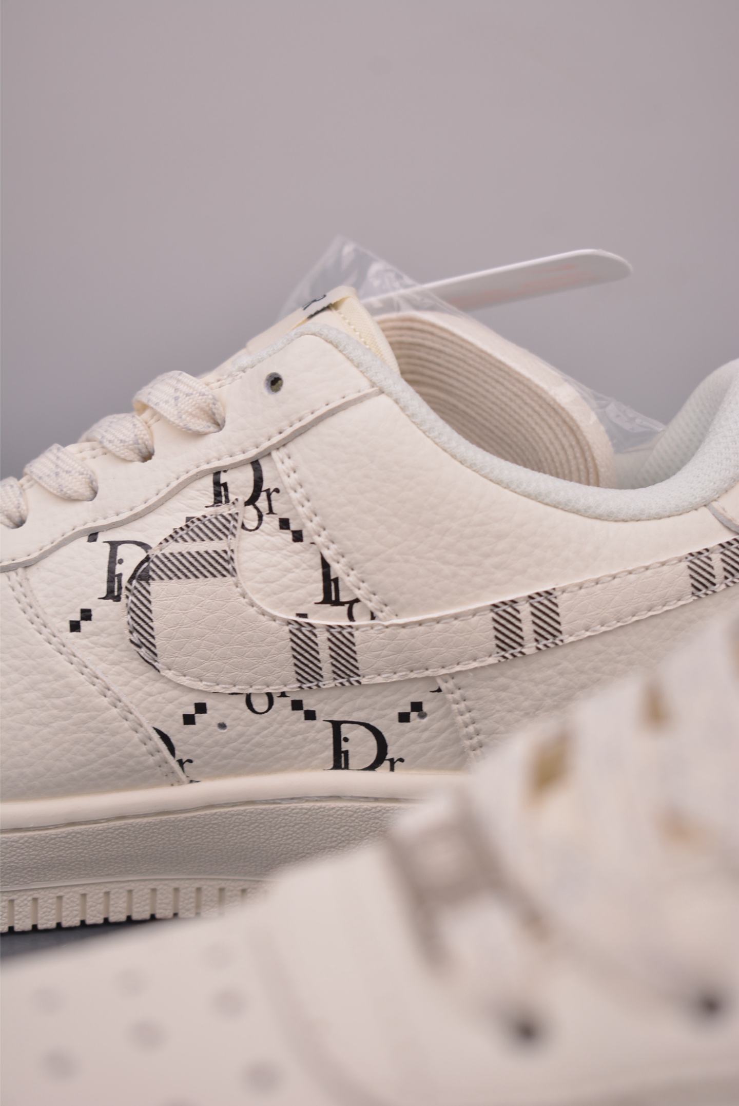 Nike Air Force 1 Low Dior联名 KG6699-F38-Top High Quatity Cheap Sneakers Fashion Clothing Clothes Bags handbags Shoes of all Brand wholesale With The best Quality And Beautiful Price from China Factory Chinese suppliers wholesaler seller Nike Air Force 1 Low Dior联名 KG6699-F38