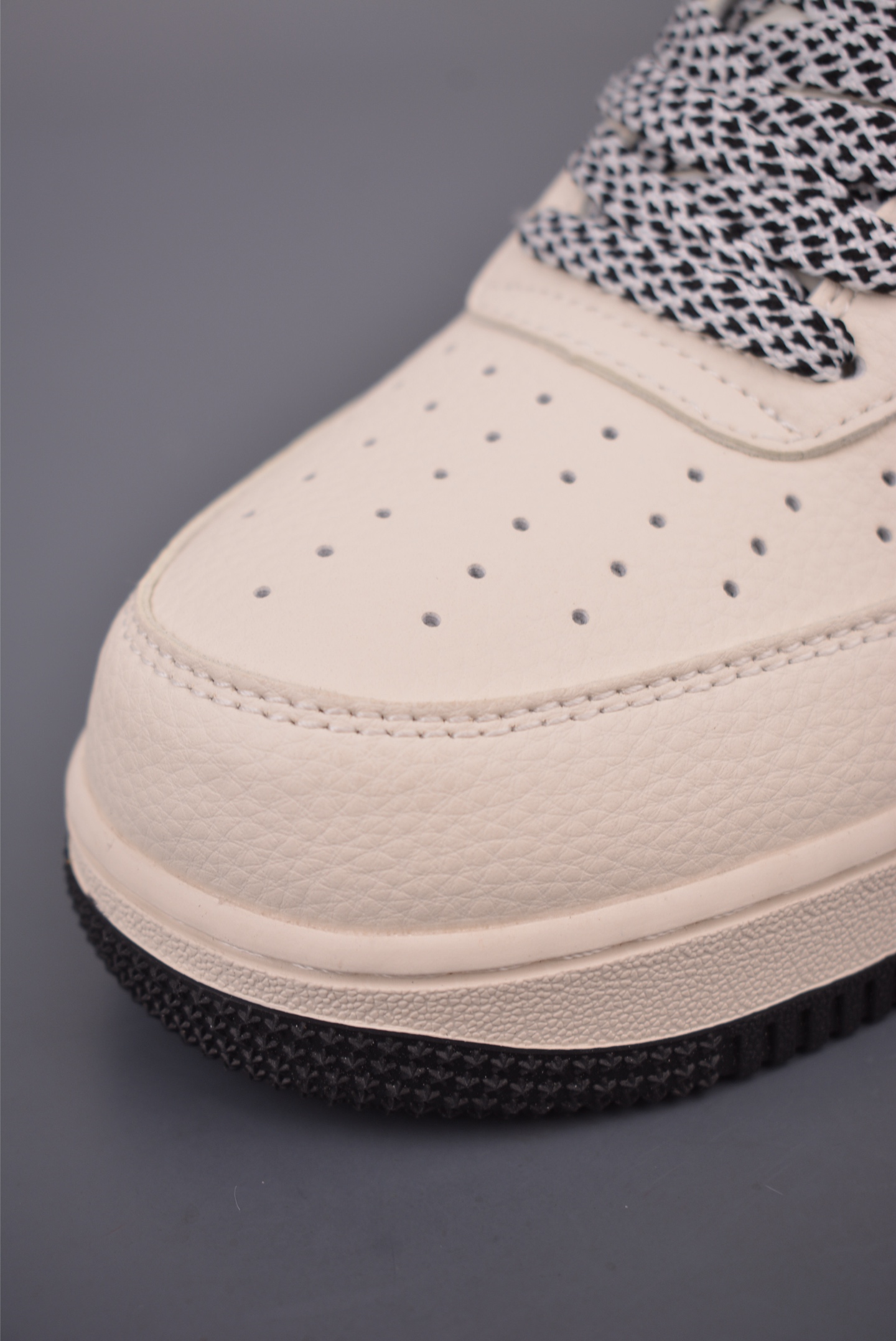 Nike Air Force 1 Low 斯图西联名 DN1688-820-Top High Quatity Cheap Sneakers Fashion Clothing Clothes Bags handbags Shoes of all Brand wholesale With The best Quality And Beautiful Price from China Factory Chinese suppliers wholesaler seller Nike Air Force 1 Low 斯图西联名 DN1688-820