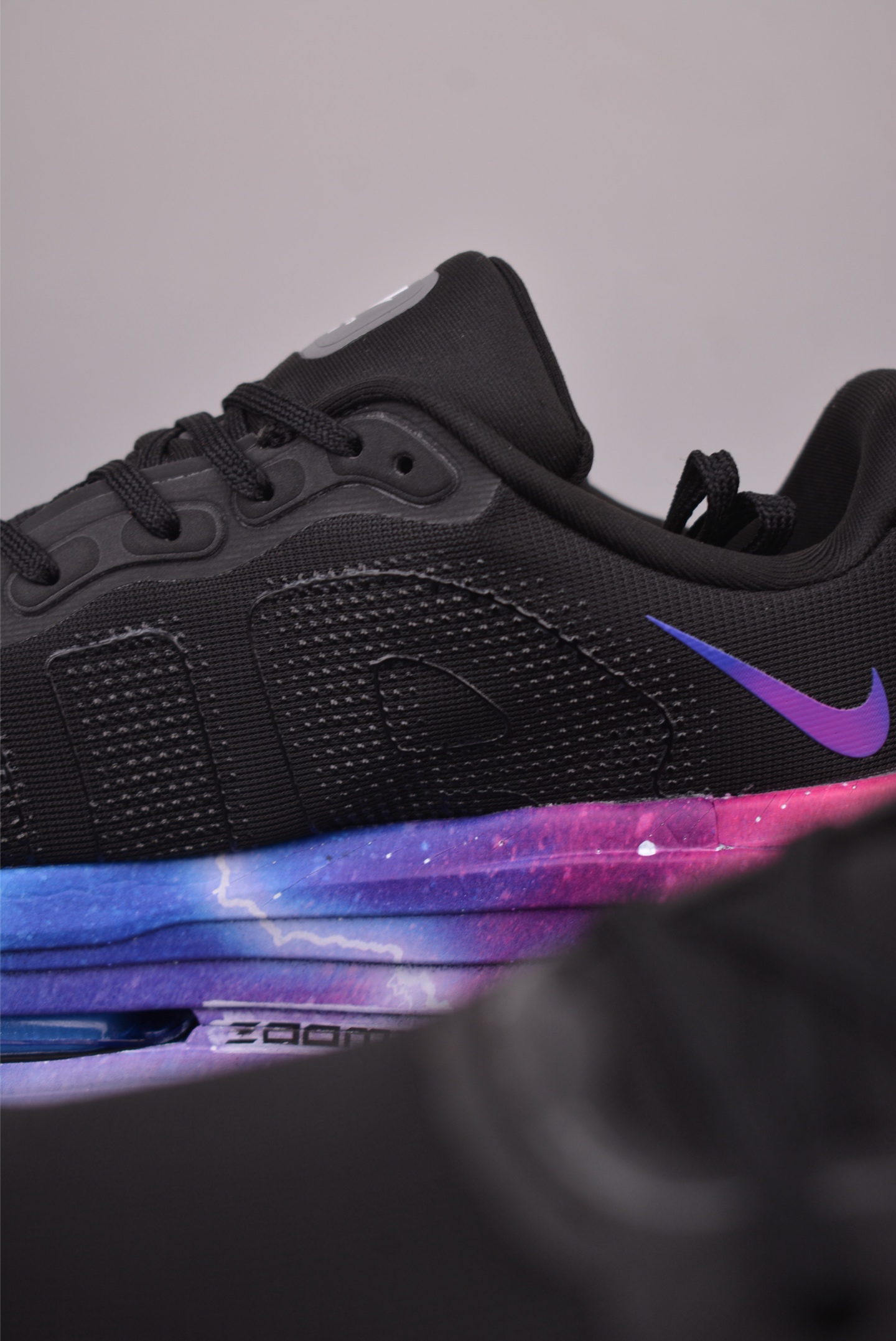 Nike Vomero premium Air气垫40周年 舒适百搭防滑耐磨 支撑缓震低帮 休闲跑步鞋 HM5903-503-Top High Quatity Cheap Sneakers Fashion Clothing Clothes Bags handbags Shoes of all Brand wholesale With The best Quality And Beautiful Price from China Factory Chinese suppliers wholesaler seller Nike Vomero premium Air气垫40周年 舒适百搭防滑耐磨 支撑缓震低帮 休闲跑步鞋 HM5903-503