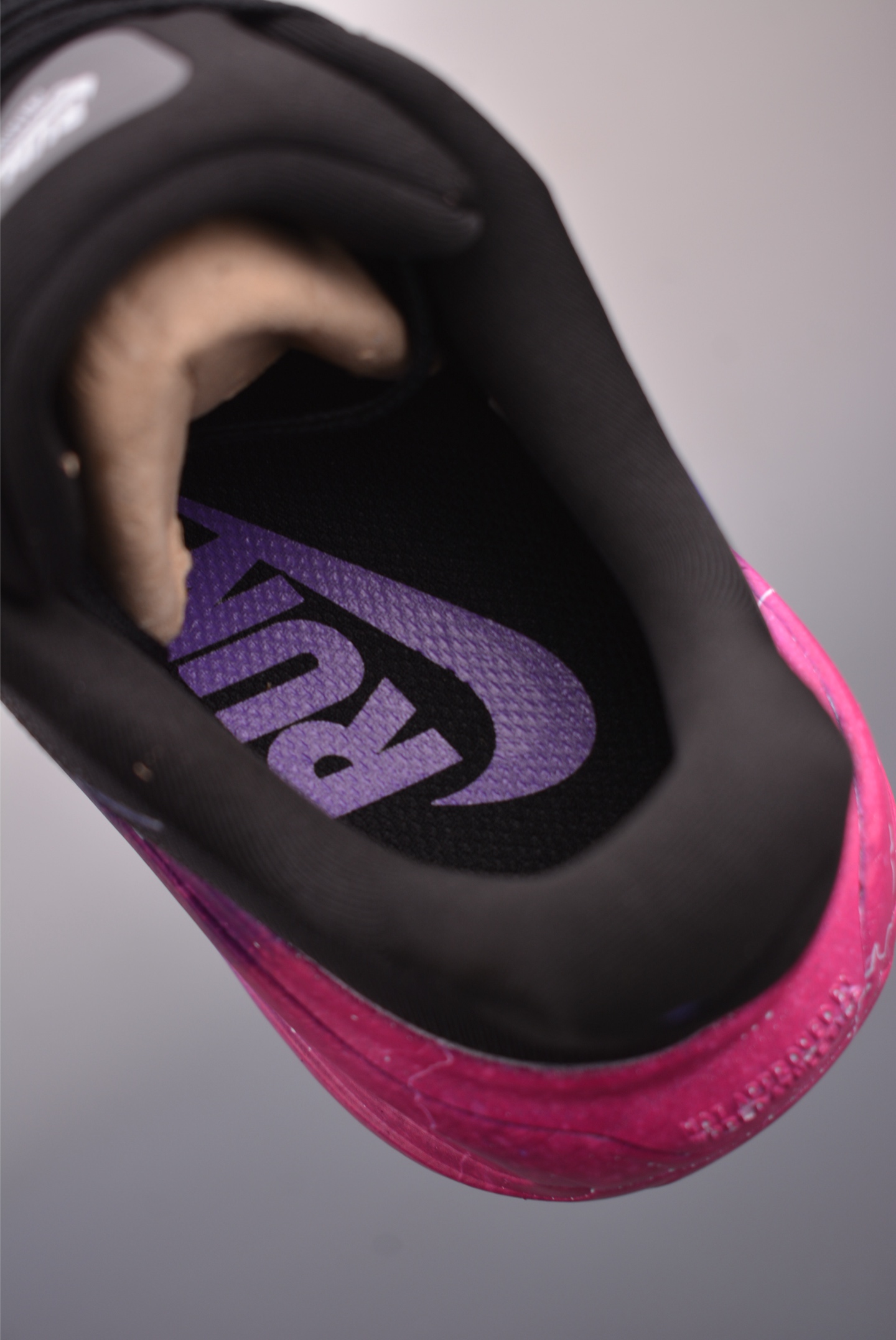 Nike Vomero premium Air气垫40周年 舒适百搭防滑耐磨 支撑缓震低帮 休闲跑步鞋 HM5903-503-Top High Quatity Cheap Sneakers Fashion Clothing Clothes Bags handbags Shoes of all Brand wholesale With The best Quality And Beautiful Price from China Factory Chinese suppliers wholesaler seller Nike Vomero premium Air气垫40周年 舒适百搭防滑耐磨 支撑缓震低帮 休闲跑步鞋 HM5903-503