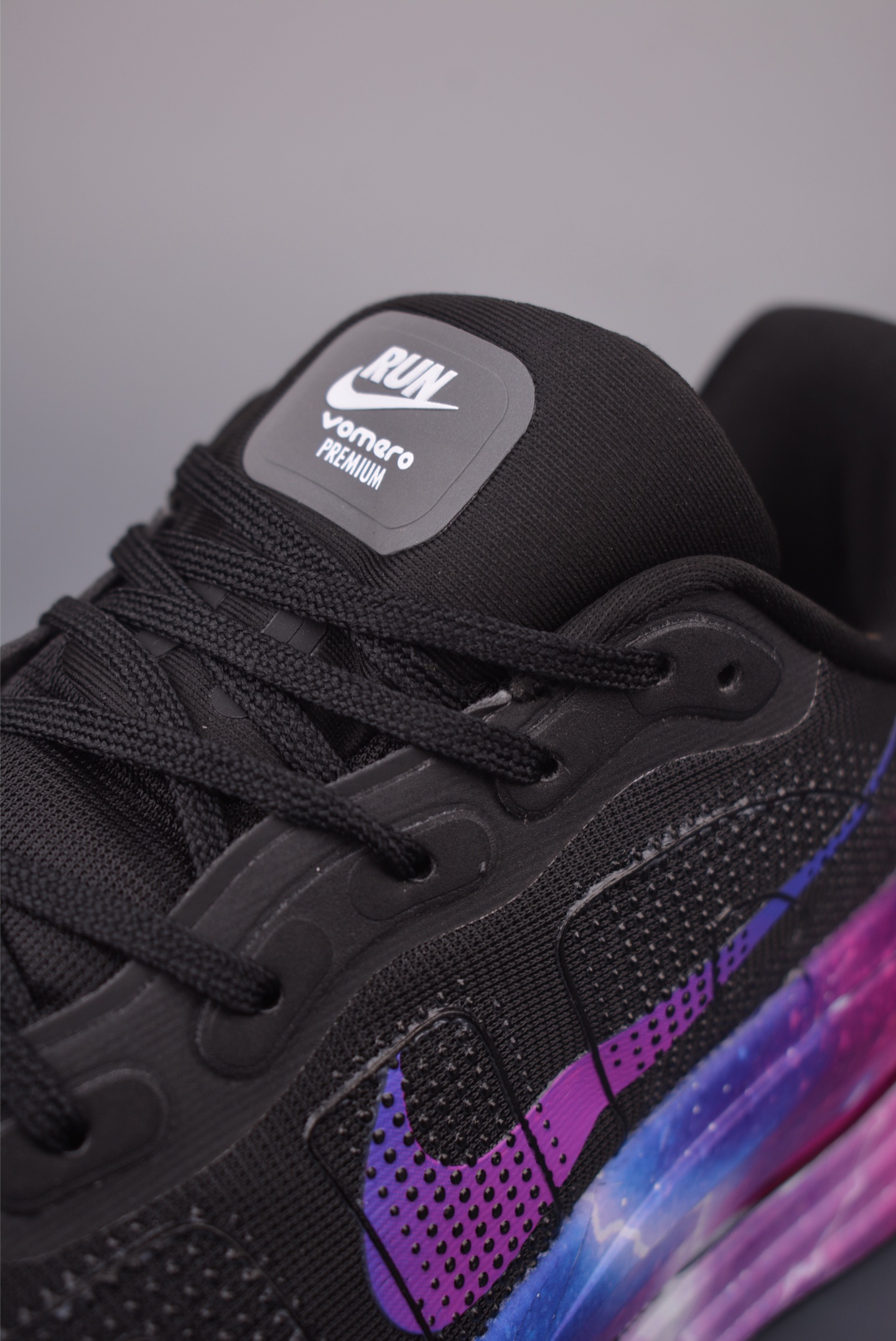 Nike Vomero premium Air气垫40周年 舒适百搭防滑耐磨 支撑缓震低帮 休闲跑步鞋 HM5903-503-Top High Quatity Cheap Sneakers Fashion Clothing Clothes Bags handbags Shoes of all Brand wholesale With The best Quality And Beautiful Price from China Factory Chinese suppliers wholesaler seller Nike Vomero premium Air气垫40周年 舒适百搭防滑耐磨 支撑缓震低帮 休闲跑步鞋 HM5903-503