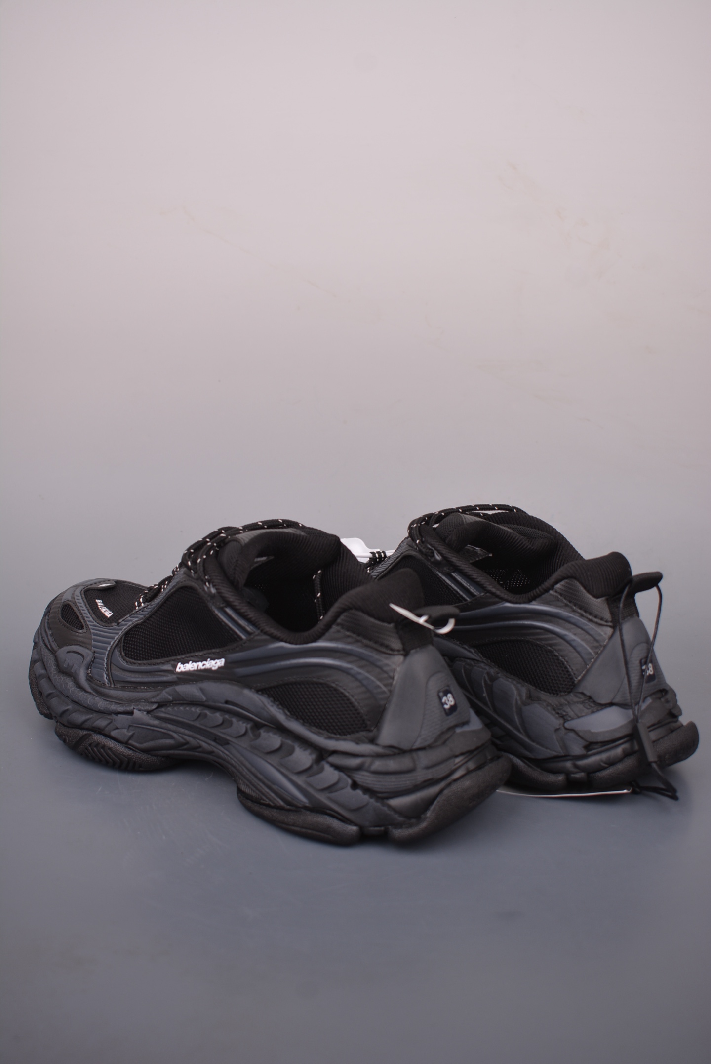 Balenciaga 巴黎世家 Triple S 2 复古老爹鞋 全套配件鞋盒 鞋带 防尘纸配套齐全-Top High Quatity Cheap Sneakers Fashion Clothing Clothes Bags handbags Shoes of all Brand wholesale With The best Quality And Beautiful Price from China Factory Chinese suppliers wholesaler seller Balenciaga 巴黎世家 Triple S 2 复古老爹鞋 全套配件鞋盒 鞋带 防尘纸配套齐全