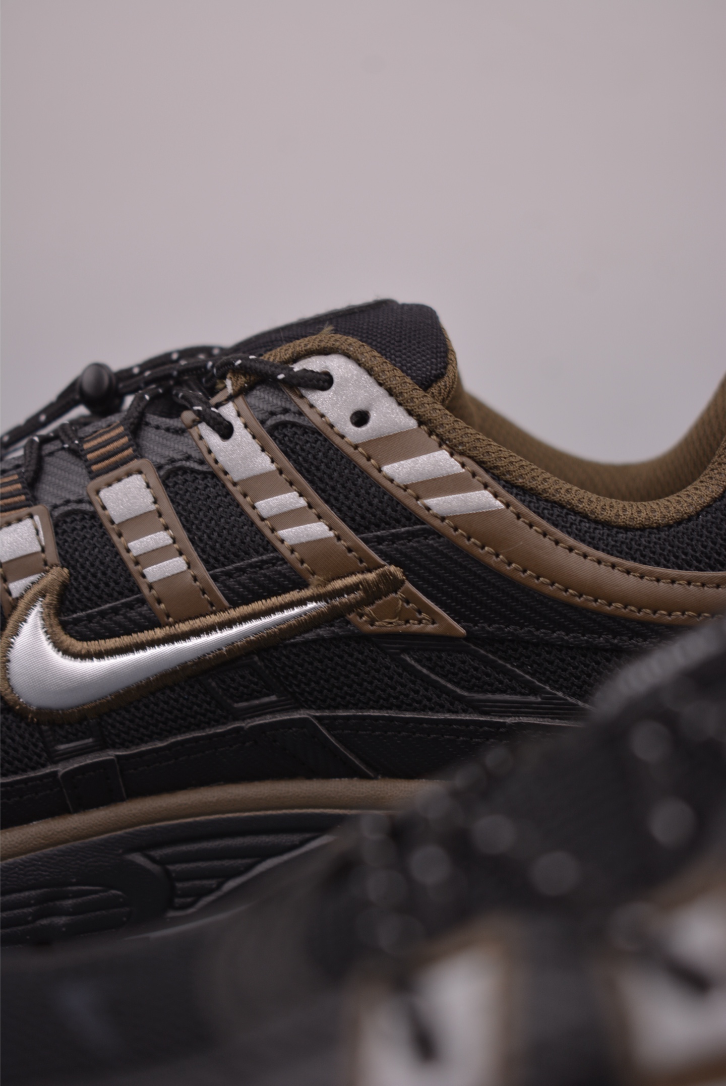 Nike Initiator Running 耐克INS 超火复古老爹跑鞋 IQ0298-010-Top High Quatity Cheap Sneakers Fashion Clothing Clothes Bags handbags Shoes of all Brand wholesale With The best Quality And Beautiful Price from China Factory Chinese suppliers wholesaler seller Nike Initiator Running 耐克INS 超火复古老爹跑鞋 IQ0298-010