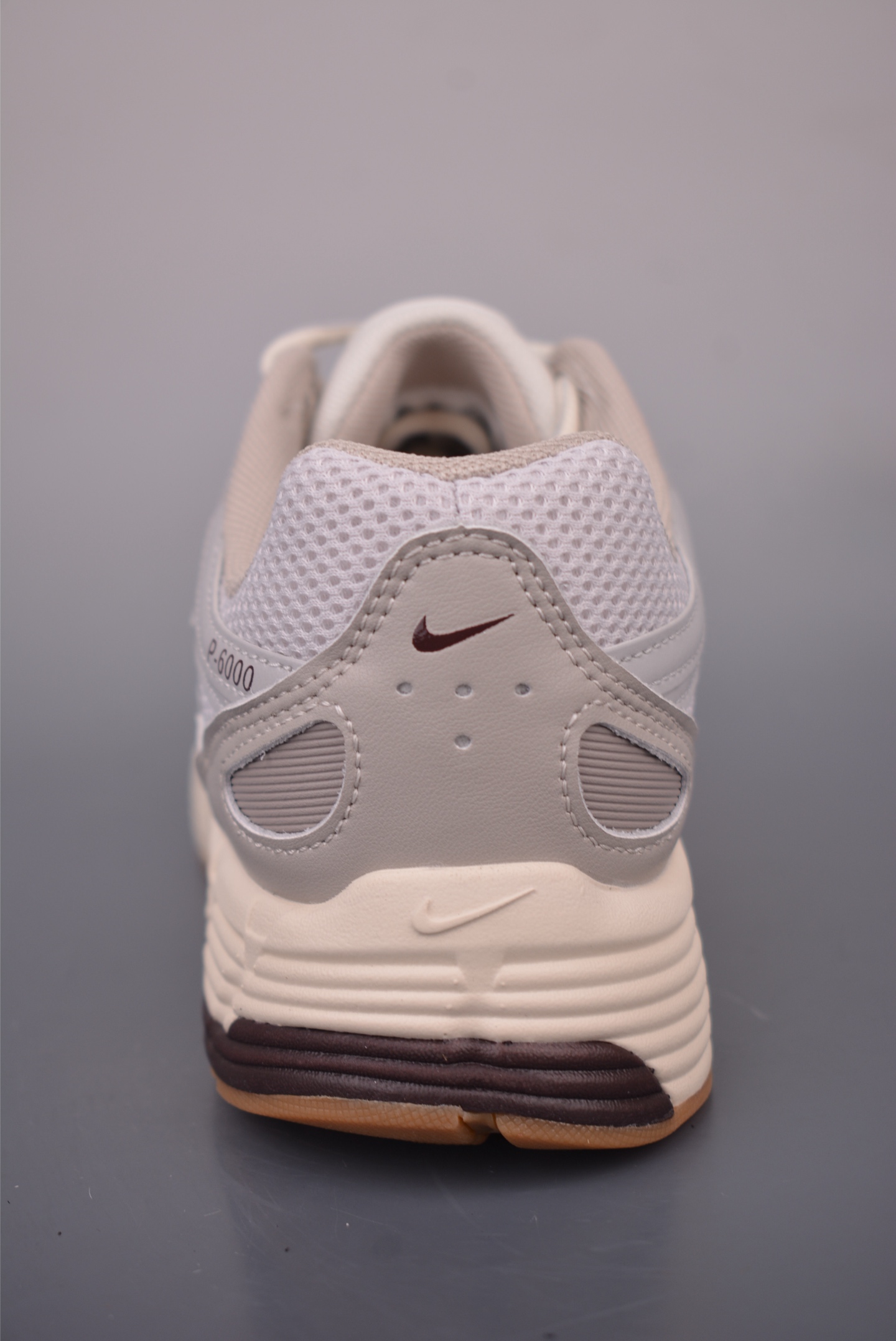 Nike Initiator Running 耐克INS 超火复古老爹跑鞋 CD6404-028 Nike Initiator Running 耐克INS 超火复古老爹跑鞋 CD6404-028