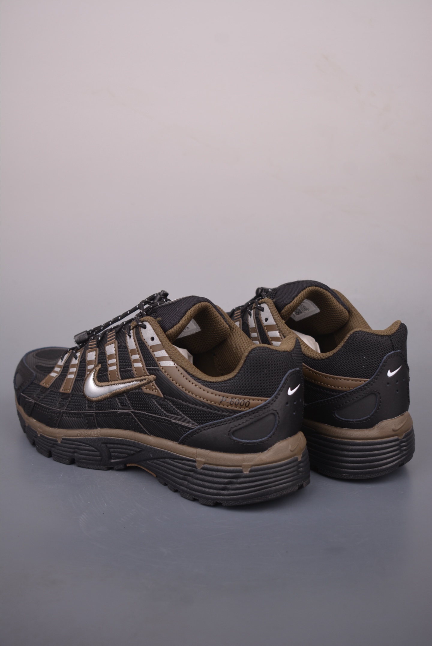 Nike Initiator Running 耐克INS 超火复古老爹跑鞋 IQ0298-010-Top High Quatity Cheap Sneakers Fashion Clothing Clothes Bags handbags Shoes of all Brand wholesale With The best Quality And Beautiful Price from China Factory Chinese suppliers wholesaler seller Nike Initiator Running 耐克INS 超火复古老爹跑鞋 IQ0298-010