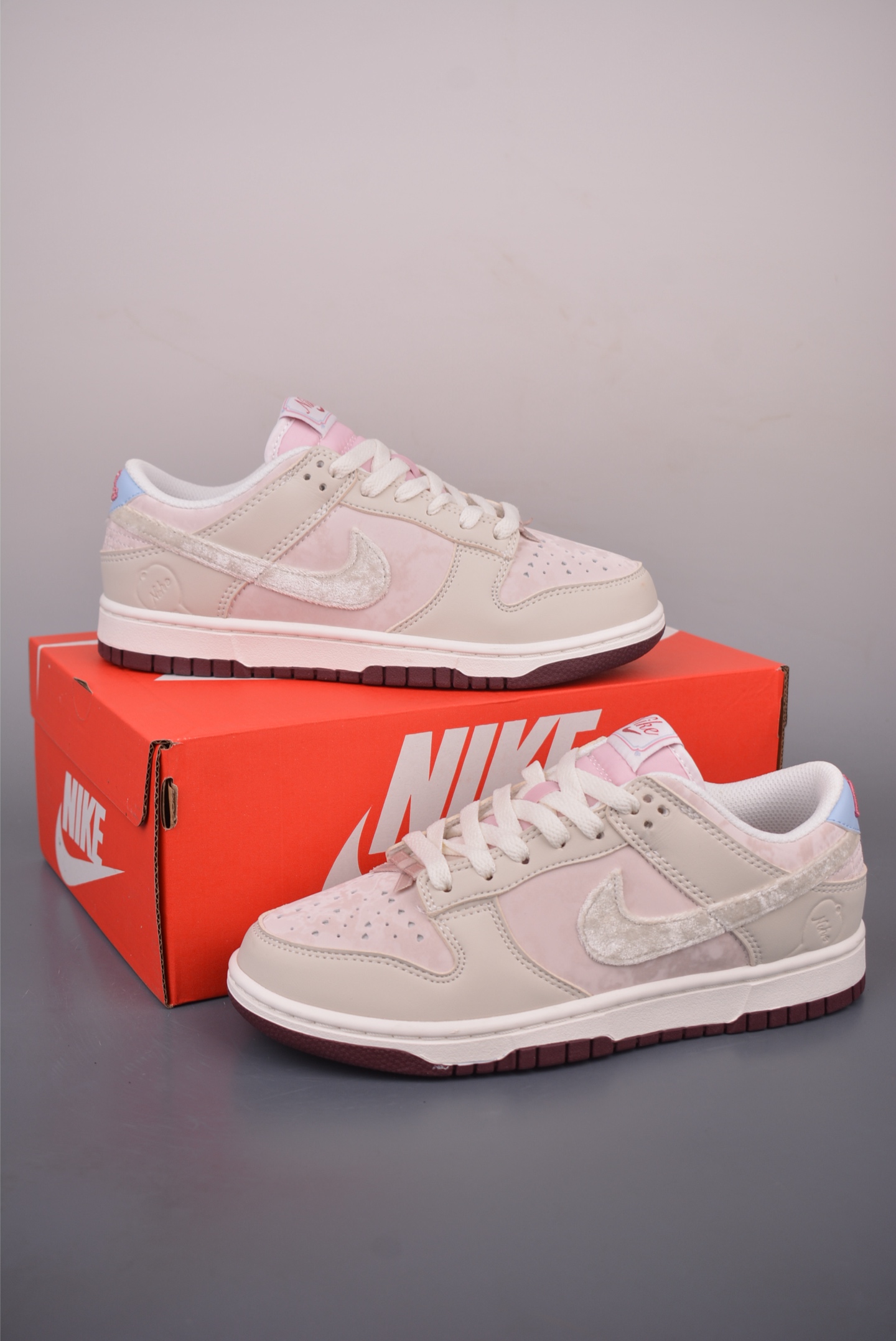 Nike SB Dunk Low 情人节限定 IQ1145-610 Nike SB Dunk Low 情人节限定 IQ1145-610