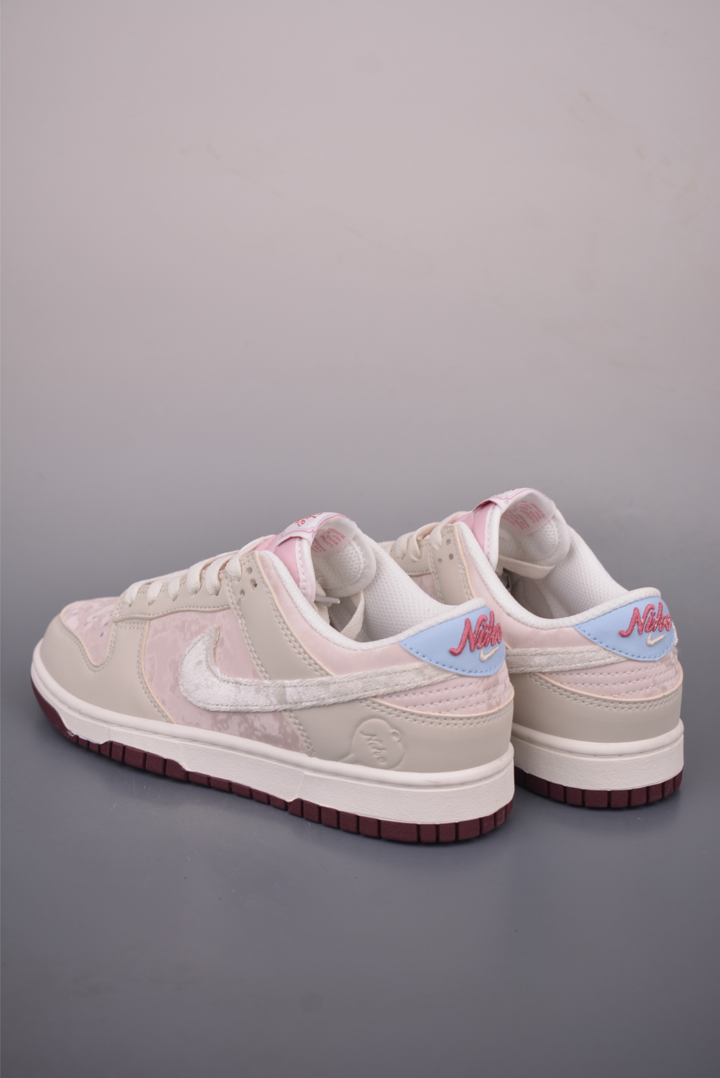Nike SB Dunk Low 情人节限定 IQ1145-610 Nike SB Dunk Low 情人节限定 IQ1145-610