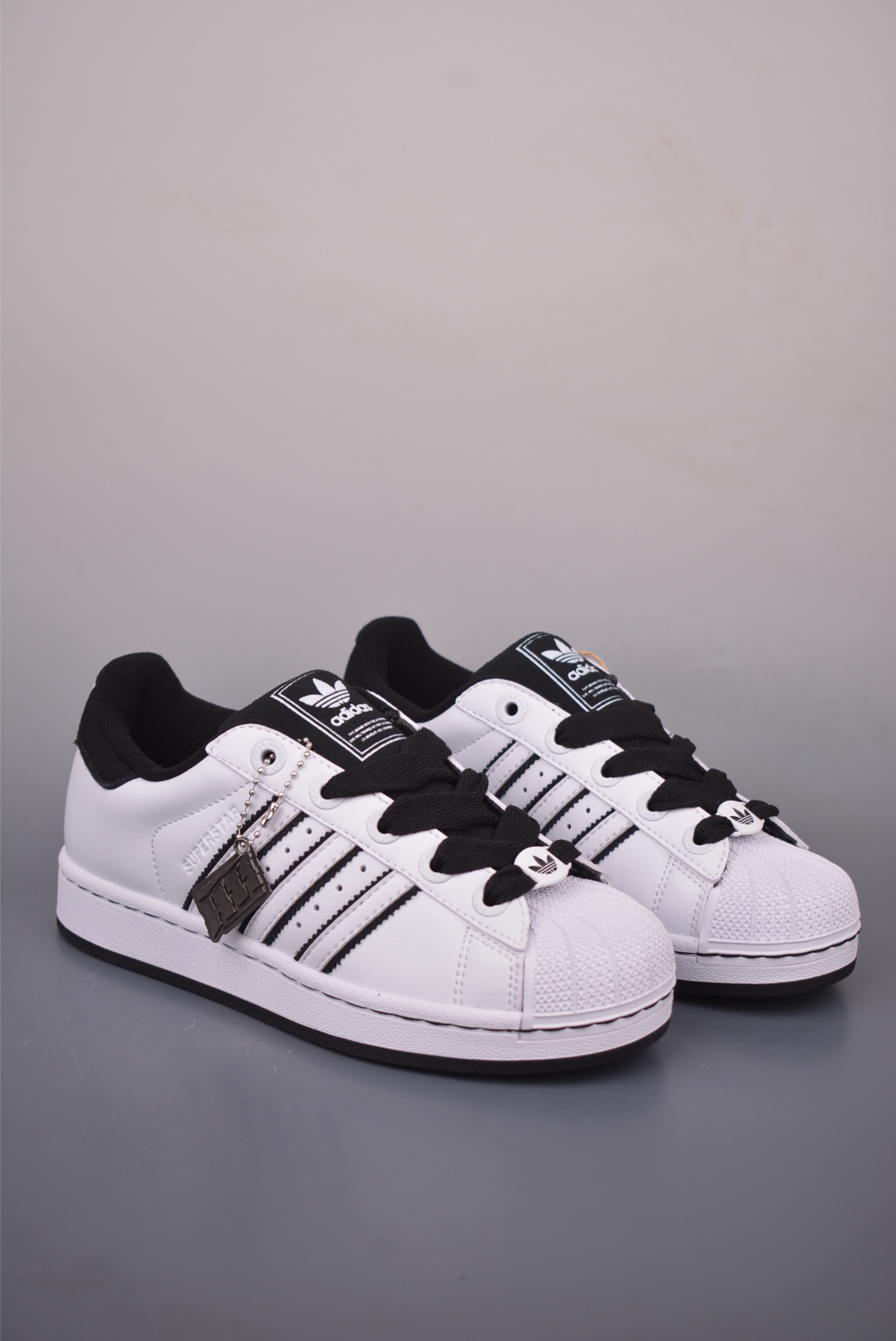 adidas originals Superstar 2 贝壳头 H11顶级头层版 复古板鞋 JH5469 adidas originals Superstar 2 贝壳头 H11顶级头层版 复古板鞋 JH5469