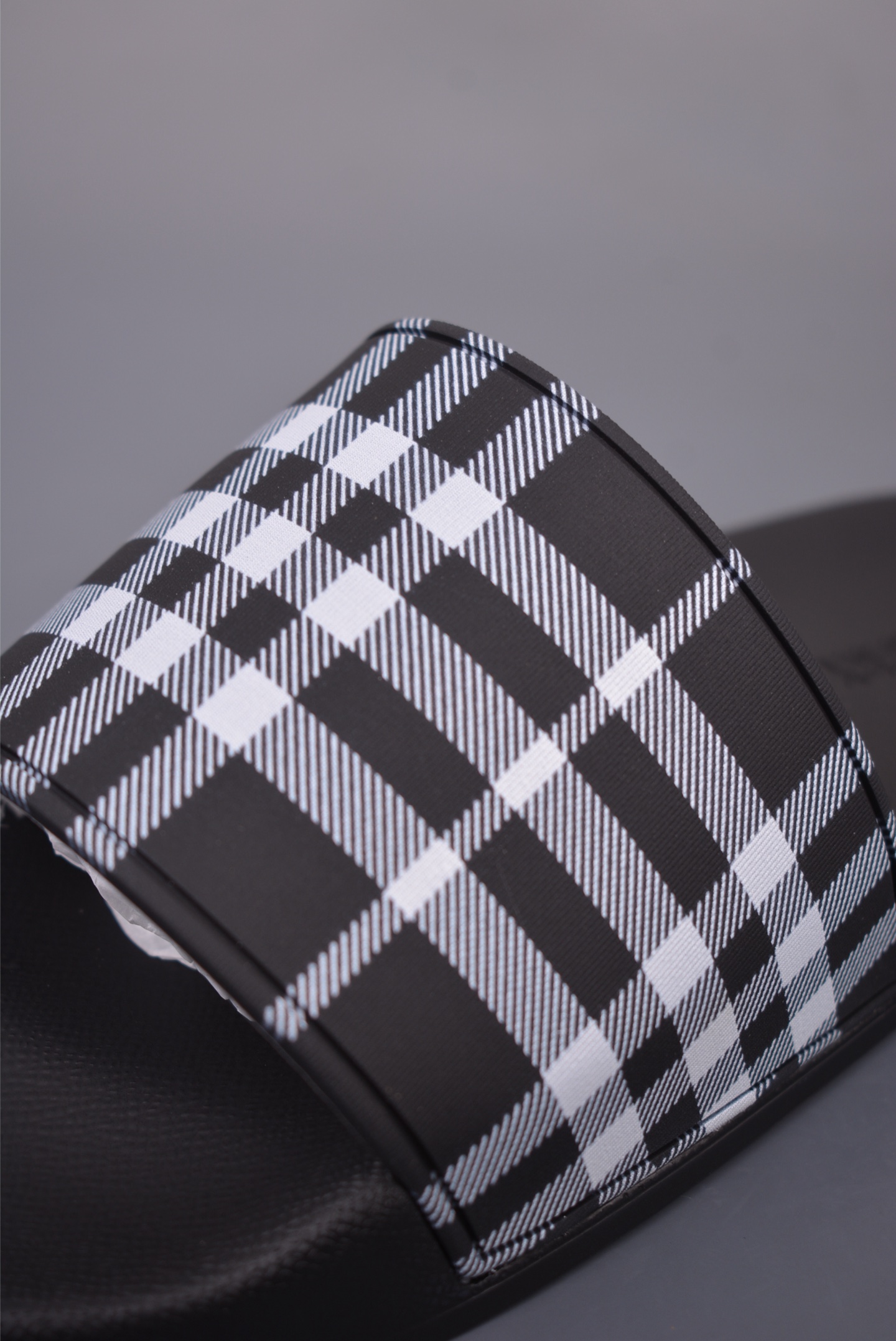 Burberry Vintage 巴宝莉拖鞋 夏季新款经典格纹拖鞋复古格纹拖鞋 BU2025