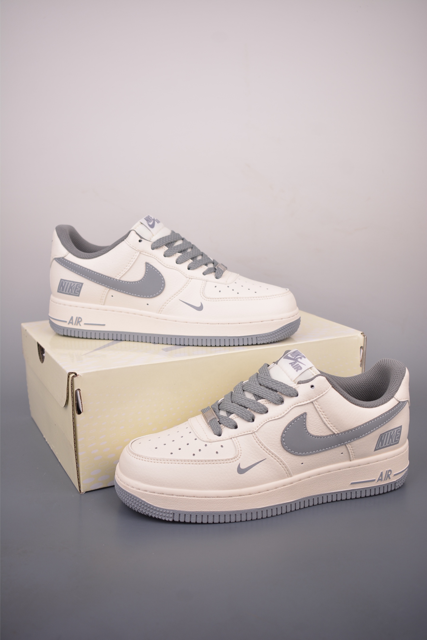 Nike Air Force 1 Low 灰白 JP8028-Top High Quatity Cheap Sneakers Fashion Clothing Clothes Bags handbags Shoes of all Brand wholesale With The best Quality And Beautiful Price from China Factory Chinese suppliers wholesaler seller Nike Air Force 1 Low 灰白 JP8028