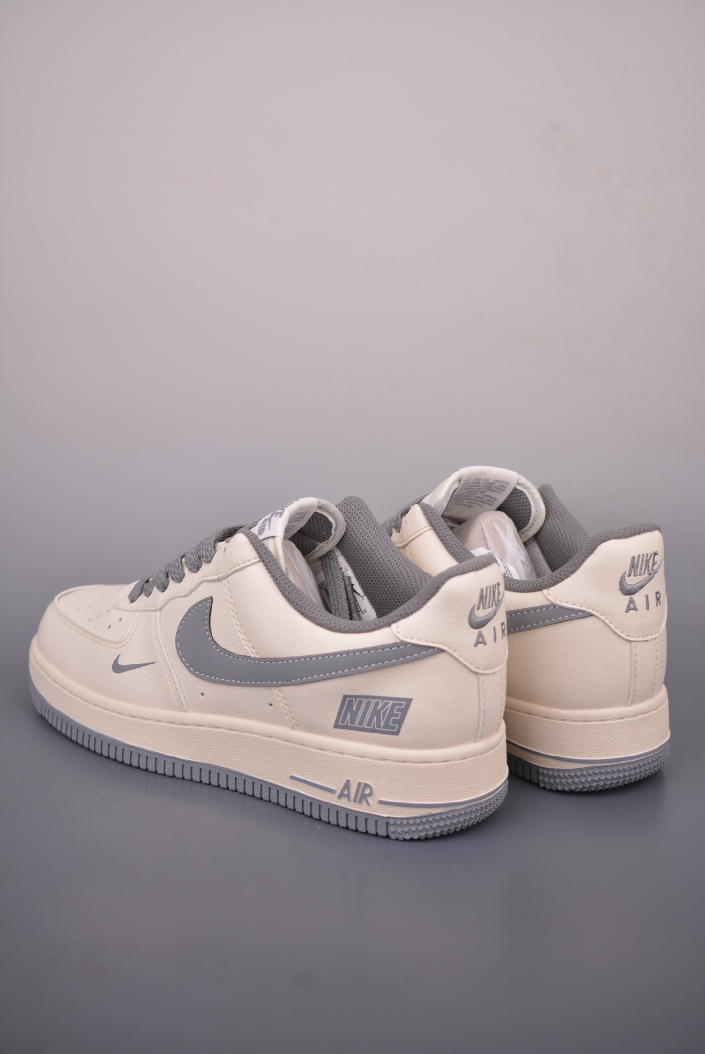 Nike Air Force 1 Low 灰白 JP8028-Top High Quatity Cheap Sneakers Fashion Clothing Clothes Bags handbags Shoes of all Brand wholesale With The best Quality And Beautiful Price from China Factory Chinese suppliers wholesaler seller Nike Air Force 1 Low 灰白 JP8028