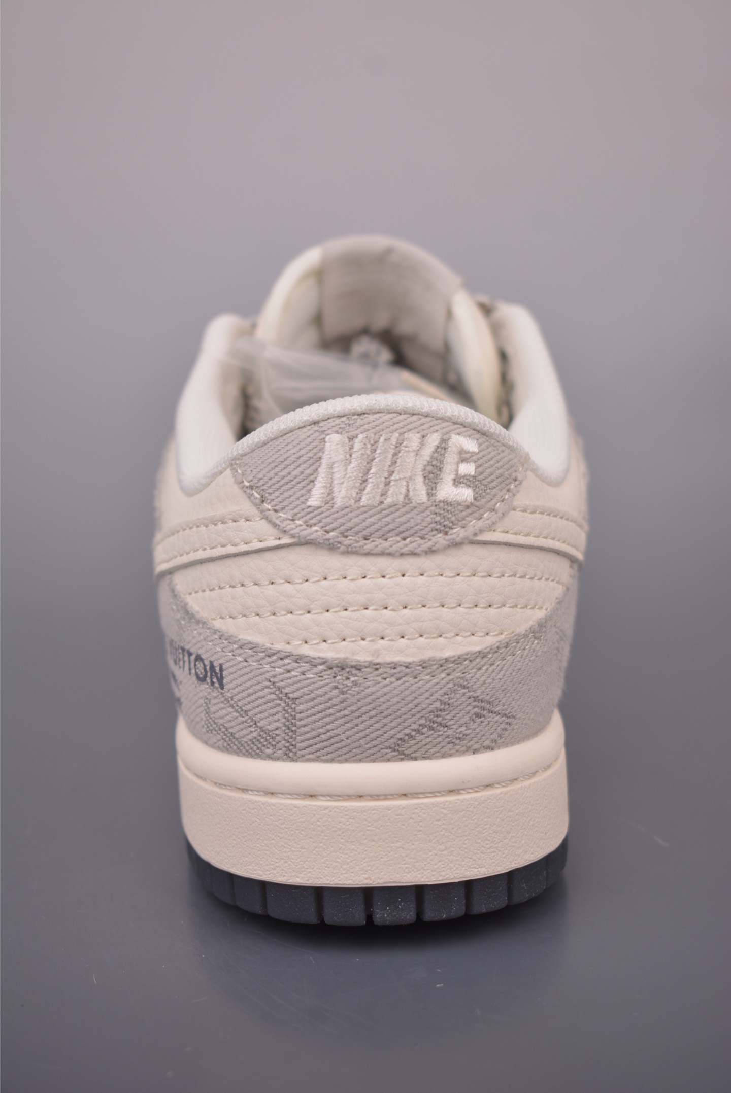 Nike SB Dunk Low LV联名 XX3168-141-Top High Quatity Cheap Sneakers Fashion Clothing Clothes Bags handbags Shoes of all Brand wholesale With The best Quality And Beautiful Price from China Factory Chinese suppliers wholesaler seller Nike SB Dunk Low LV联名 XX3168-141