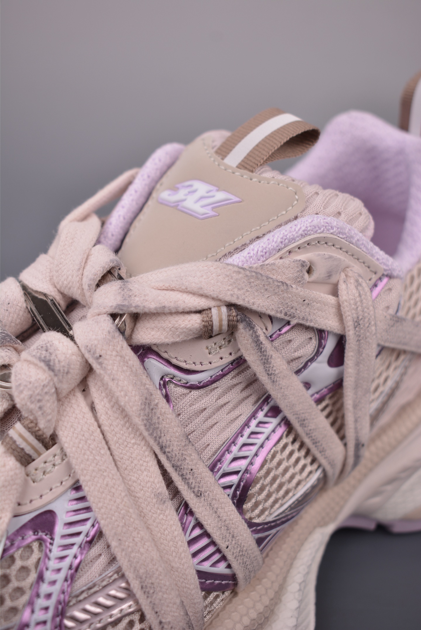 Balenciaga Phantom Sneaker 纯原版本 巴黎世家全新3XL绑带款潮流跑鞋 825601 W3XCH 9250 Balenciaga Phantom Sneaker 纯原版本 巴黎世家全新3XL绑带款潮流跑鞋 825601 W3XCH 9250