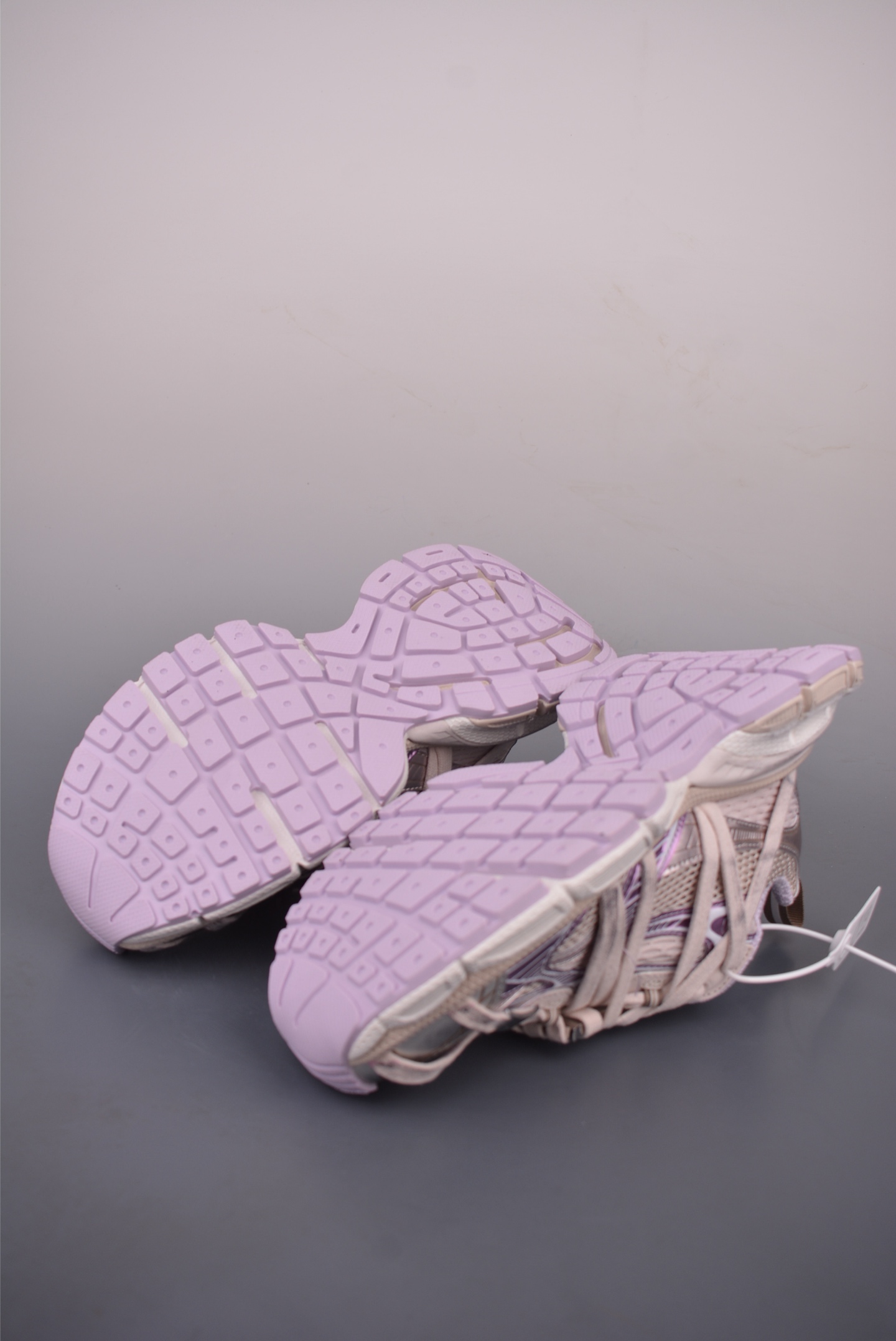 Balenciaga Phantom Sneaker 纯原版本 巴黎世家全新3XL绑带款潮流跑鞋 825601 W3XCH 9250 Balenciaga Phantom Sneaker 纯原版本 巴黎世家全新3XL绑带款潮流跑鞋 825601 W3XCH 9250