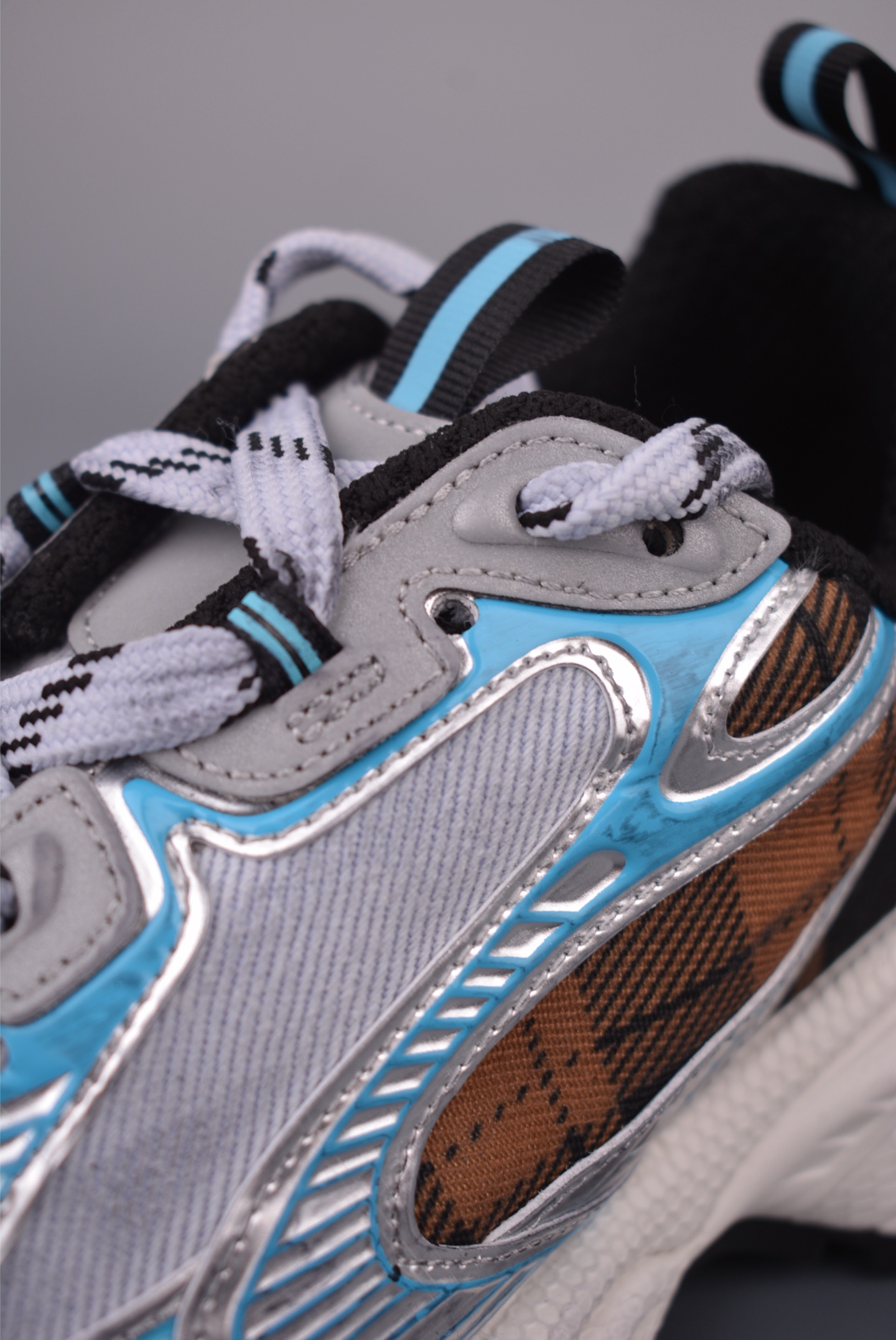 Balenciaga Phantom Sneaker 纯原版本 巴黎世家全新3XL绑带款潮流跑鞋 734734 W3XMM 4210-Top High Quatity Cheap Sneakers Fashion Clothing Clothes Bags handbags Shoes of all Brand wholesale With The best Quality And Beautiful Price from China Factory Chinese suppliers wholesaler seller Balenciaga Phantom Sneaker 纯原版本 巴黎世家全新3XL绑带款潮流跑鞋 734734 W3XMM 4210