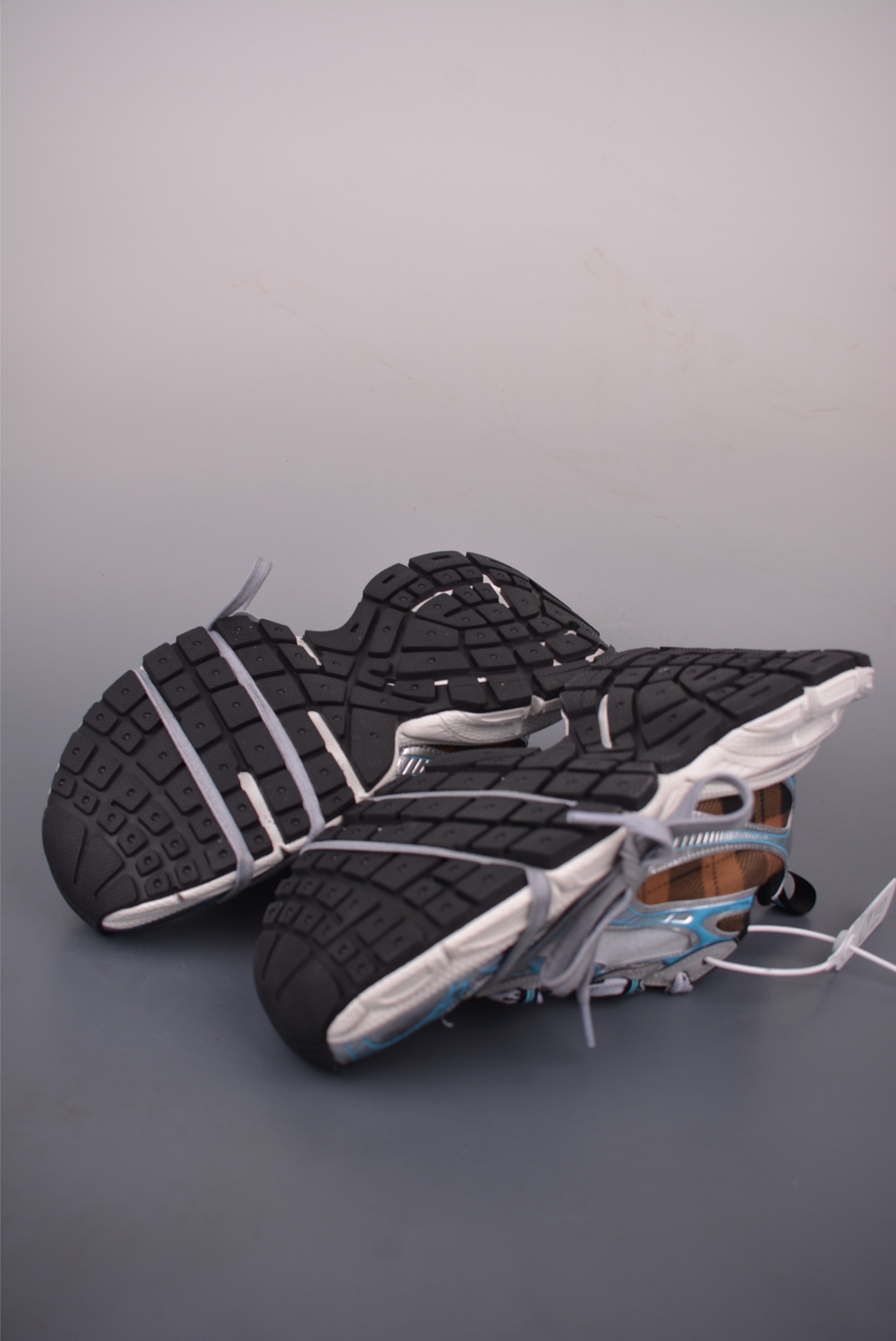 Balenciaga Phantom Sneaker 纯原版本 巴黎世家全新3XL绑带款潮流跑鞋 734734 W3XMM 4210-Top High Quatity Cheap Sneakers Fashion Clothing Clothes Bags handbags Shoes of all Brand wholesale With The best Quality And Beautiful Price from China Factory Chinese suppliers wholesaler seller Balenciaga Phantom Sneaker 纯原版本 巴黎世家全新3XL绑带款潮流跑鞋 734734 W3XMM 4210
