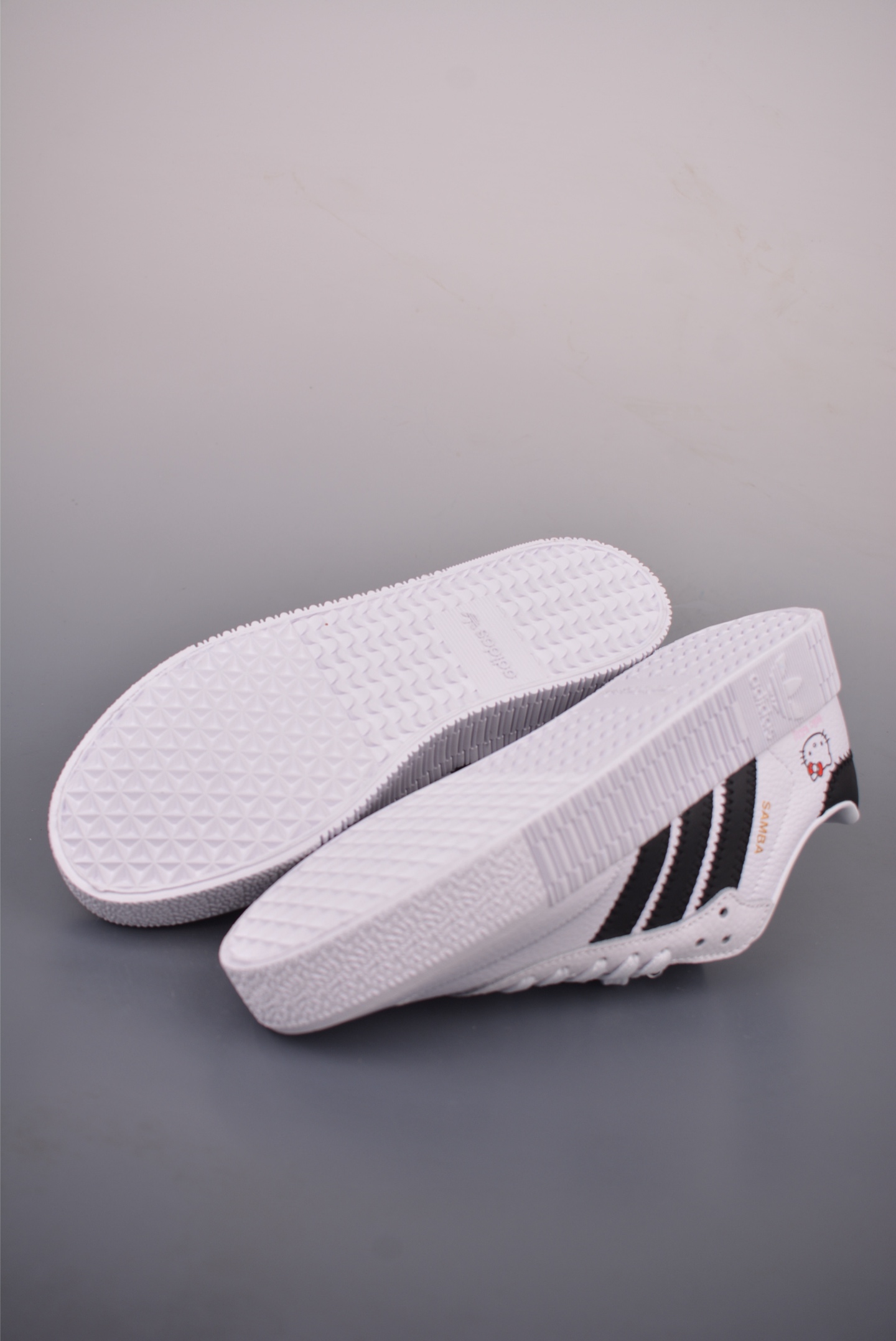 adidas originals Samba XLG 手绘涂鸦 AQ1134-Top High Quatity Cheap Sneakers Fashion Clothing Clothes Bags handbags Shoes of all Brand wholesale With The best Quality And Beautiful Price from China Factory Chinese suppliers wholesaler seller adidas originals Samba XLG 手绘涂鸦 AQ1134