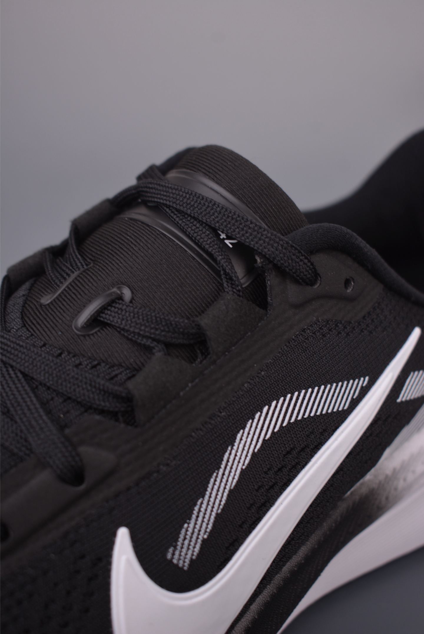 Nike Zoom Pegasus 42 减震防滑耐磨透气 低帮跑步鞋 IB1873-001 Nike Zoom Pegasus 42 减震防滑耐磨透气 低帮跑步鞋 IB1873-001