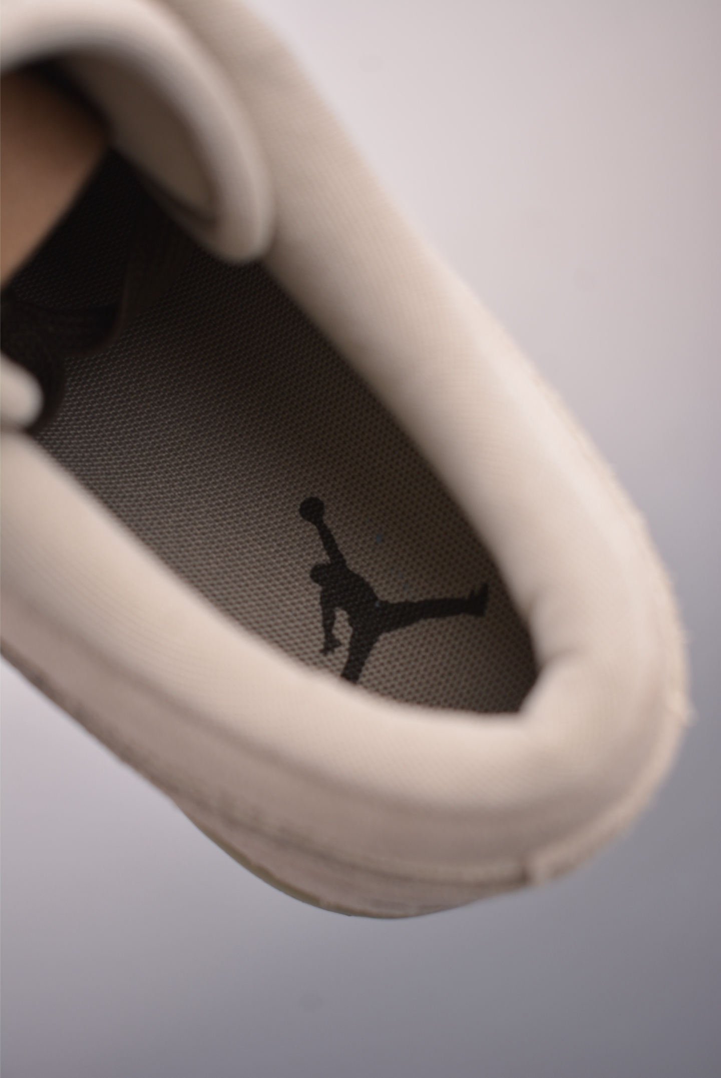 Air Jordan 1 Low 浅灰 AJ1乔1低帮休闲板鞋 IR7327-304-Top High Quatity Cheap Sneakers Fashion Clothing Clothes Bags handbags Shoes of all Brand wholesale With The best Quality And Beautiful Price from China Factory Chinese suppliers wholesaler seller Air Jordan 1 Low 浅灰 AJ1乔1低帮休闲板鞋 IR7327-304