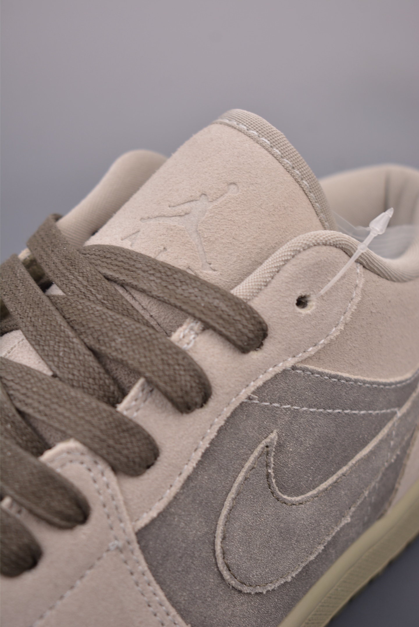 Air Jordan 1 Low 浅灰 AJ1乔1低帮休闲板鞋 IR7327-304-Top High Quatity Cheap Sneakers Fashion Clothing Clothes Bags handbags Shoes of all Brand wholesale With The best Quality And Beautiful Price from China Factory Chinese suppliers wholesaler seller Air Jordan 1 Low 浅灰 AJ1乔1低帮休闲板鞋 IR7327-304