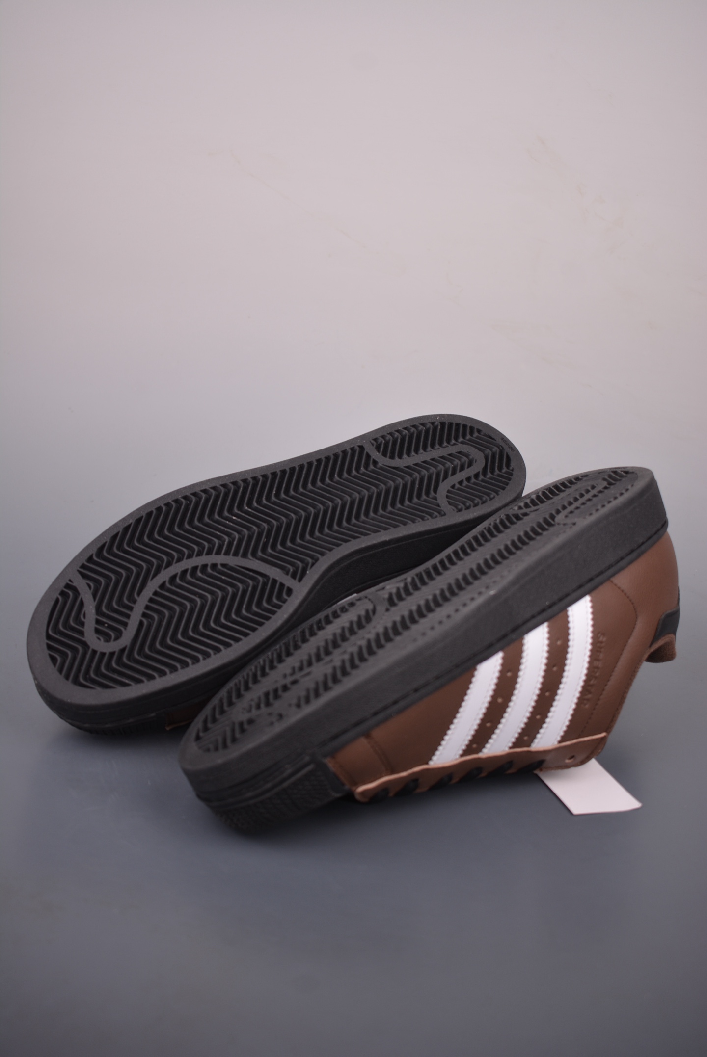 Adidas Originals Superstar 二代 2026全新版本 贝壳头 KI3569-Top High Quatity Cheap Sneakers Fashion Clothing Clothes Bags handbags Shoes of all Brand wholesale With The best Quality And Beautiful Price from China Factory Chinese suppliers wholesaler seller Adidas Originals Superstar 二代 2026全新版本 贝壳头 KI3569