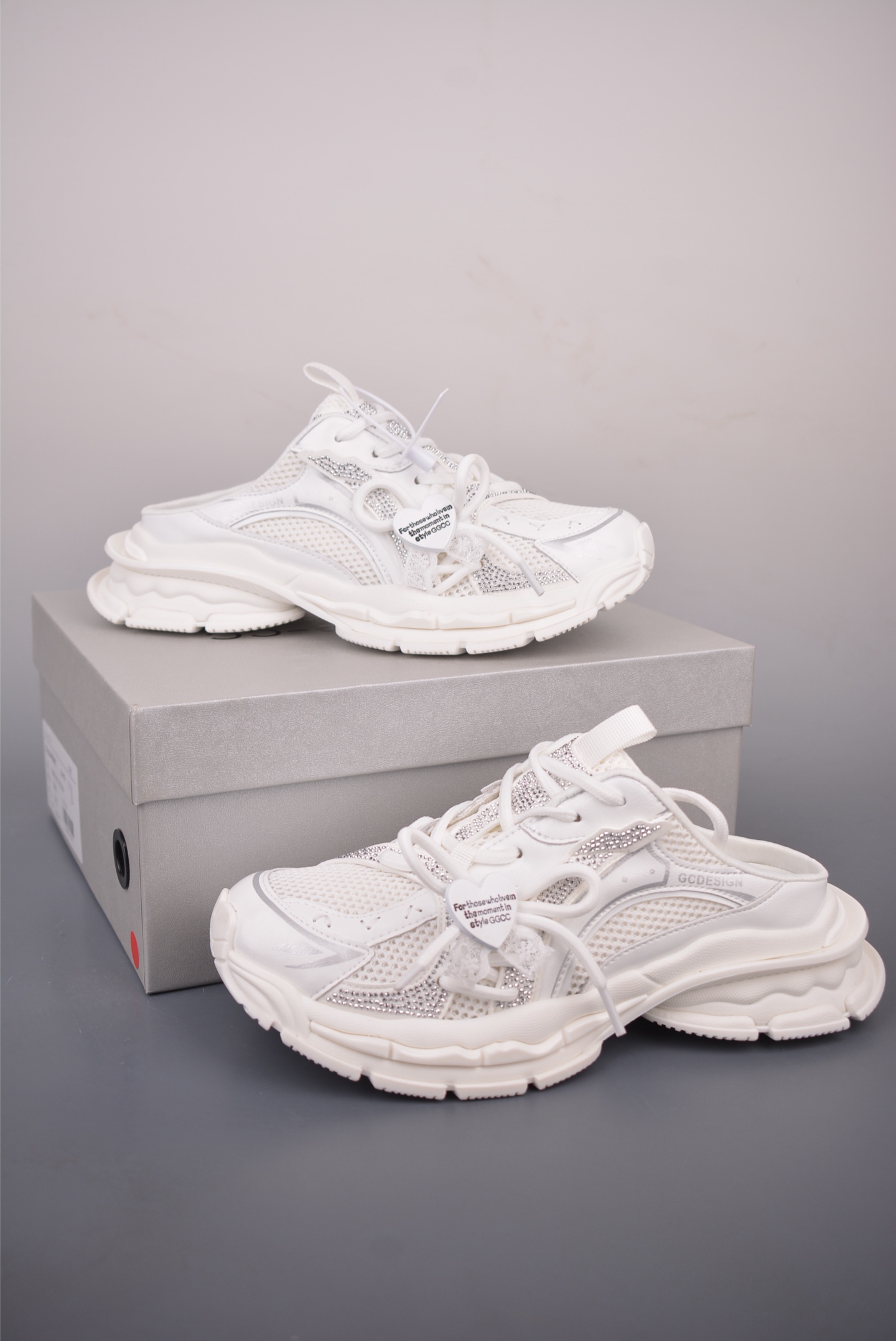 GG-CC GG-CC Chunky Low 厚底增高半拖运动老爹鞋 G26U4036C-Top High Quatity Cheap Sneakers Fashion Clothing Clothes Bags handbags Shoes of all Brand wholesale With The best Quality And Beautiful Price from China Factory Chinese suppliers wholesaler seller GG-CC GG-CC Chunky Low 厚底增高半拖运动老爹鞋 G26U4036C