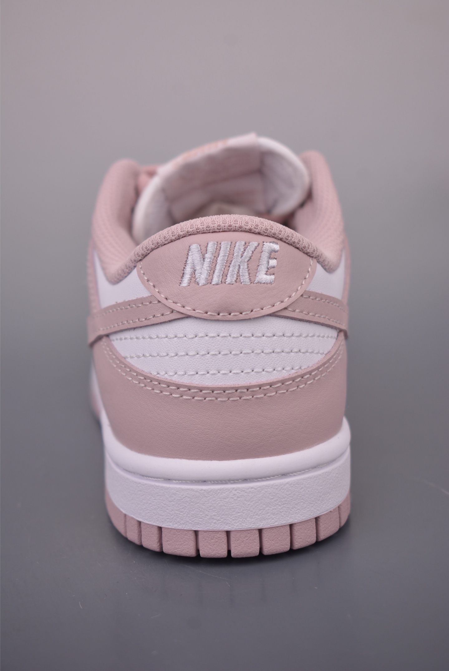 Nike SB Dunk Low IM6572-103