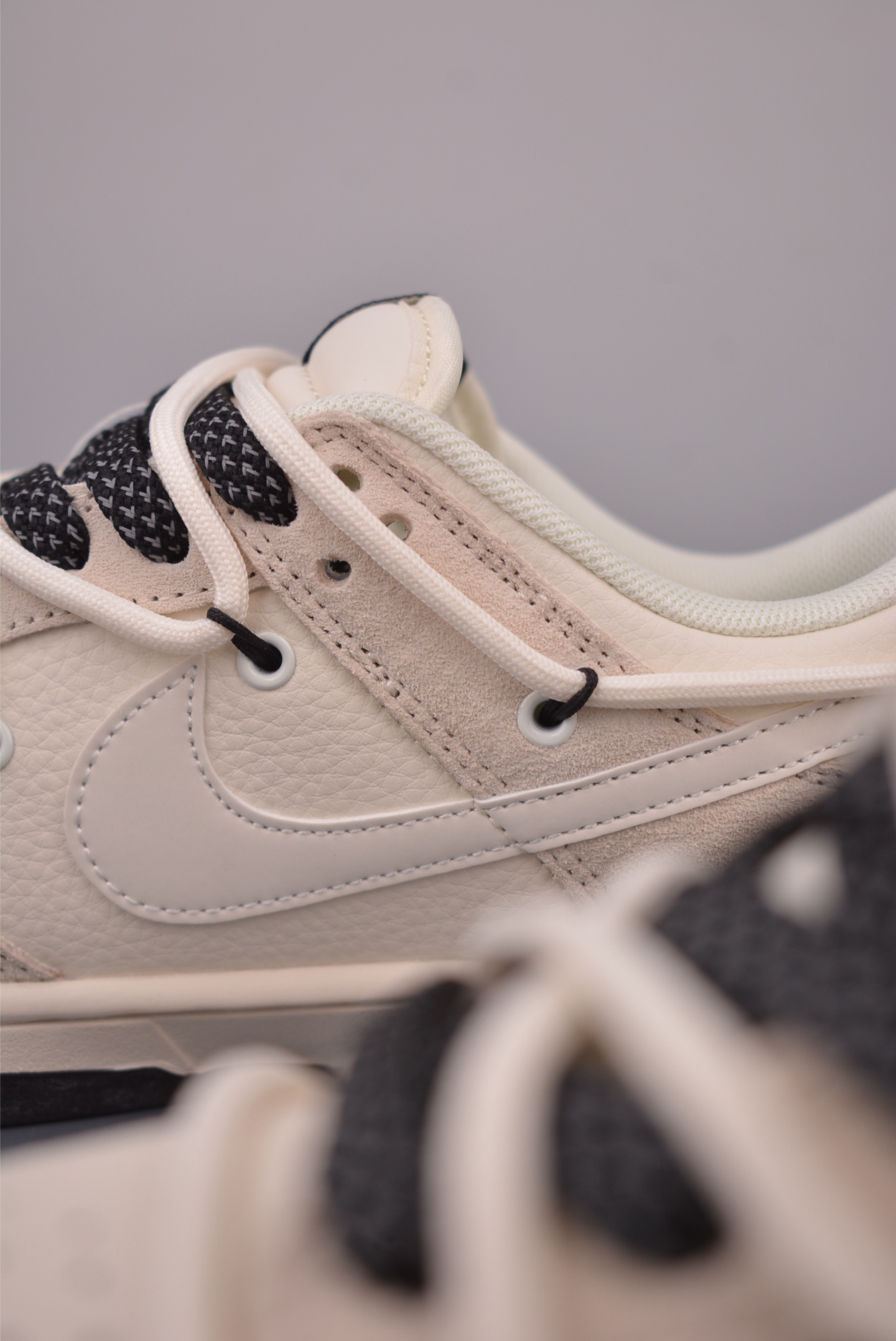 Nike SB Dunk Low 米白 解构绑带 XX3168-118