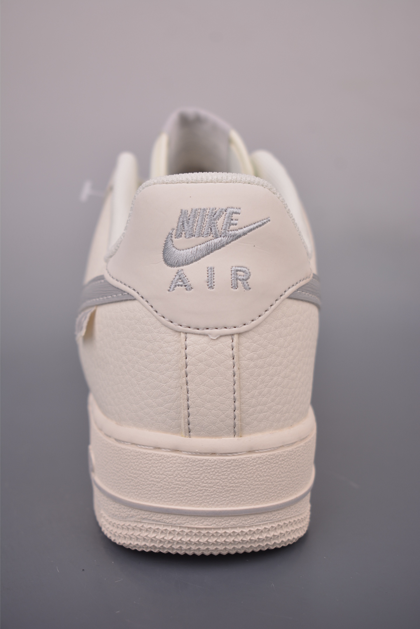 Nike Air Force 1 Low 米白 DN9688-110-Top High Quatity Cheap Sneakers Fashion Clothing Clothes Bags handbags Shoes of all Brand wholesale With The best Quality And Beautiful Price from China Factory Chinese suppliers wholesaler seller Nike Air Force 1 Low 米白 DN9688-110