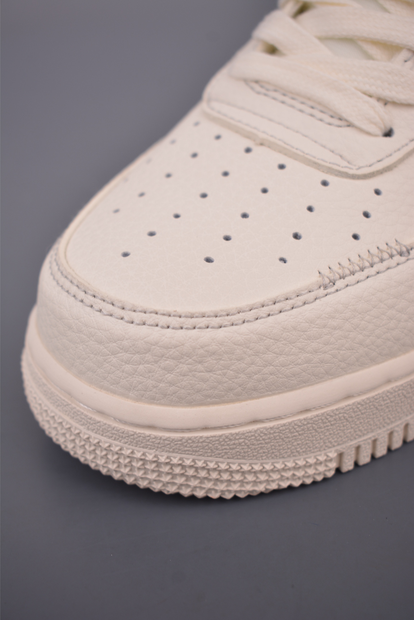 Nike Air Force 1 Low 米白 DN9688-110-Top High Quatity Cheap Sneakers Fashion Clothing Clothes Bags handbags Shoes of all Brand wholesale With The best Quality And Beautiful Price from China Factory Chinese suppliers wholesaler seller Nike Air Force 1 Low 米白 DN9688-110
