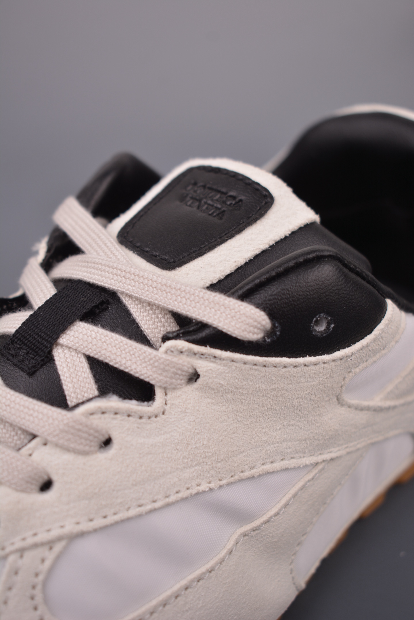 BOTTEGA VENETA Orbit Runner BV 葆蝶家时尚休闲情侣阿甘鞋 855200-Top High Quatity Cheap Sneakers Fashion Clothing Clothes Bags handbags Shoes of all Brand wholesale With The best Quality And Beautiful Price from China Factory Chinese suppliers wholesaler seller BOTTEGA VENETA Orbit Runner BV 葆蝶家时尚休闲情侣阿甘鞋 855200