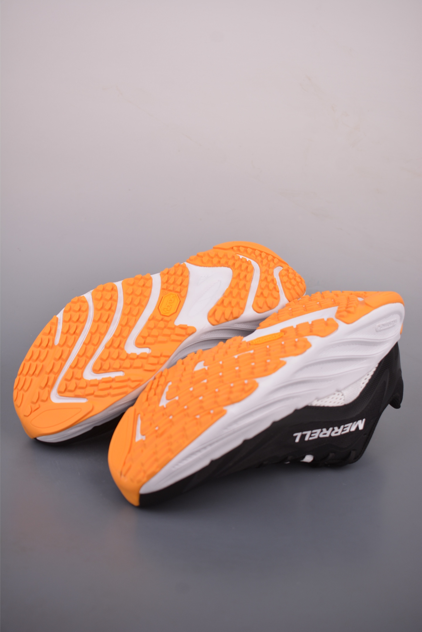 WILD THINGS × MERRELL迈乐 AGILITY PEAK 4 简约舒适蜂鸟户外越野跑步鞋 J068323