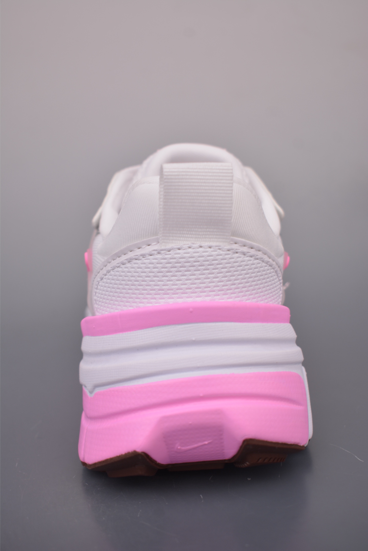 NIKE V2K Runtekk 版本 减震防滑复古低帮跑步鞋 FD0736-117-Top High Quatity Cheap Sneakers Fashion Clothing Clothes Bags handbags Shoes of all Brand wholesale With The best Quality And Beautiful Price from China Factory Chinese suppliers wholesaler seller NIKE V2K Runtekk 版本 减震防滑复古低帮跑步鞋 FD0736-117
