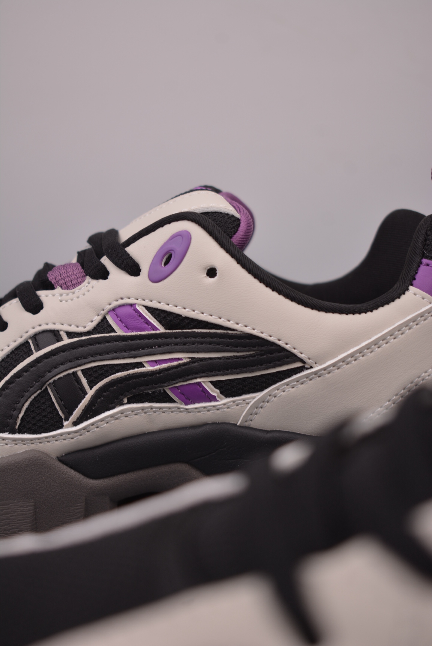 Asics Gel-TRUCK 亚瑟士运动休闲透气专业跑鞋 1203A485 Asics Gel-TRUCK 亚瑟士运动休闲透气专业跑鞋 1203A485