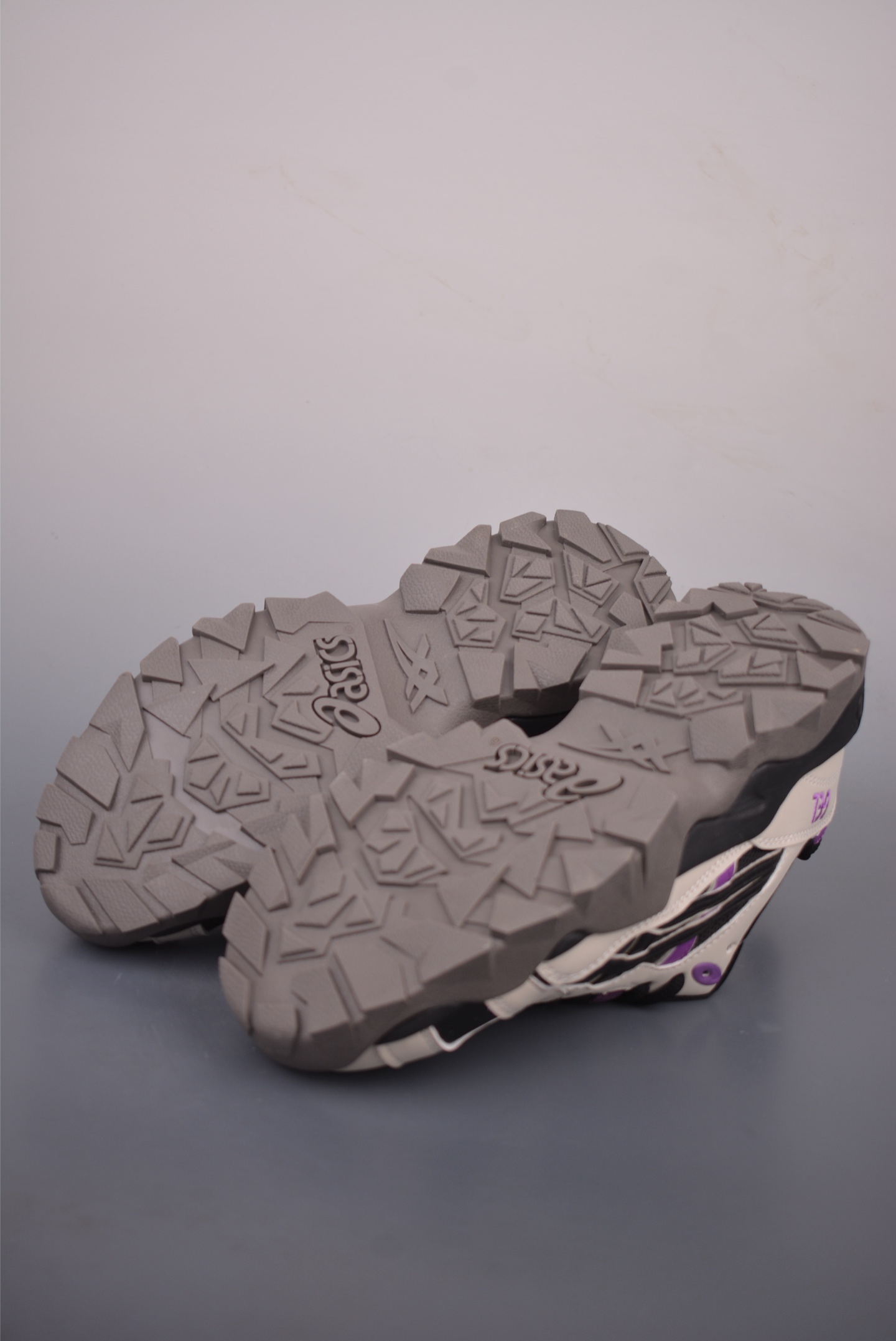 Asics Gel-TRUCK 亚瑟士运动休闲透气专业跑鞋 1203A485 Asics Gel-TRUCK 亚瑟士运动休闲透气专业跑鞋 1203A485
