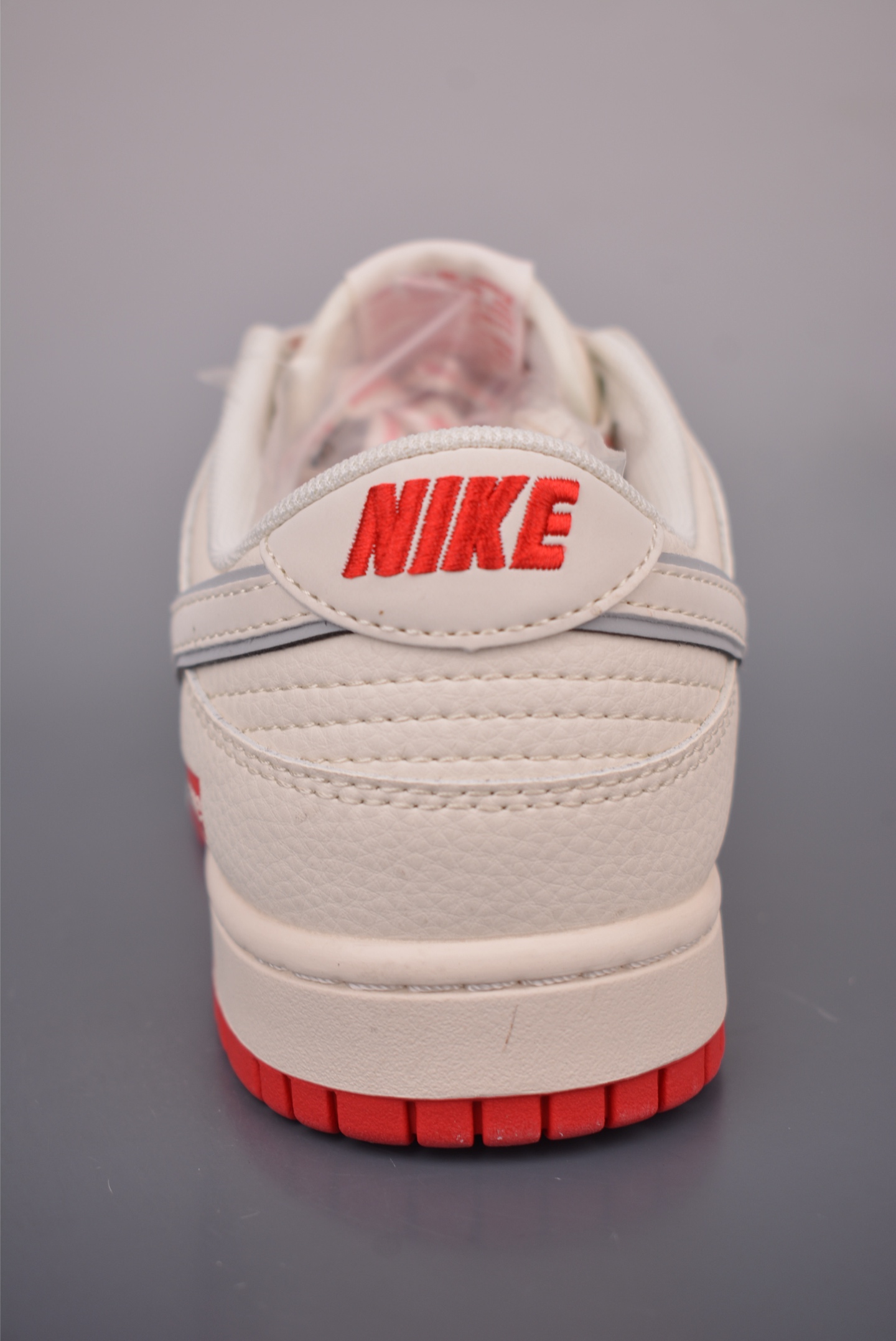 Nike SB Dunk Low Supreme联名 XX3168-191-Top High Quatity Cheap Sneakers Fashion Clothing Clothes Bags handbags Shoes of all Brand wholesale With The best Quality And Beautiful Price from China Factory Chinese suppliers wholesaler seller Nike SB Dunk Low Supreme联名 XX3168-191