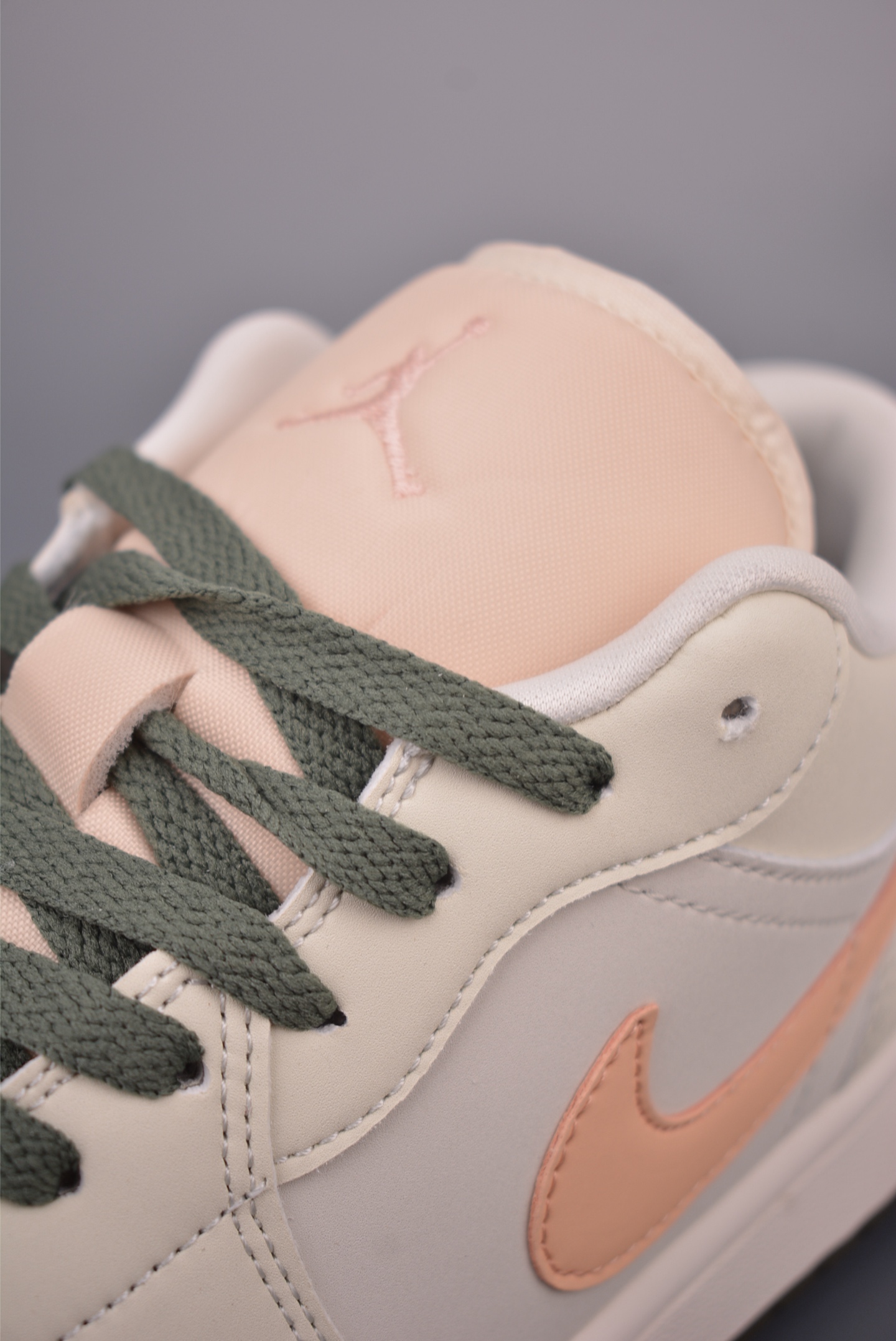 Air Jordan 1 Low 帆白粉白 AJ1乔1低帮休闲板鞋 DC0774-111
