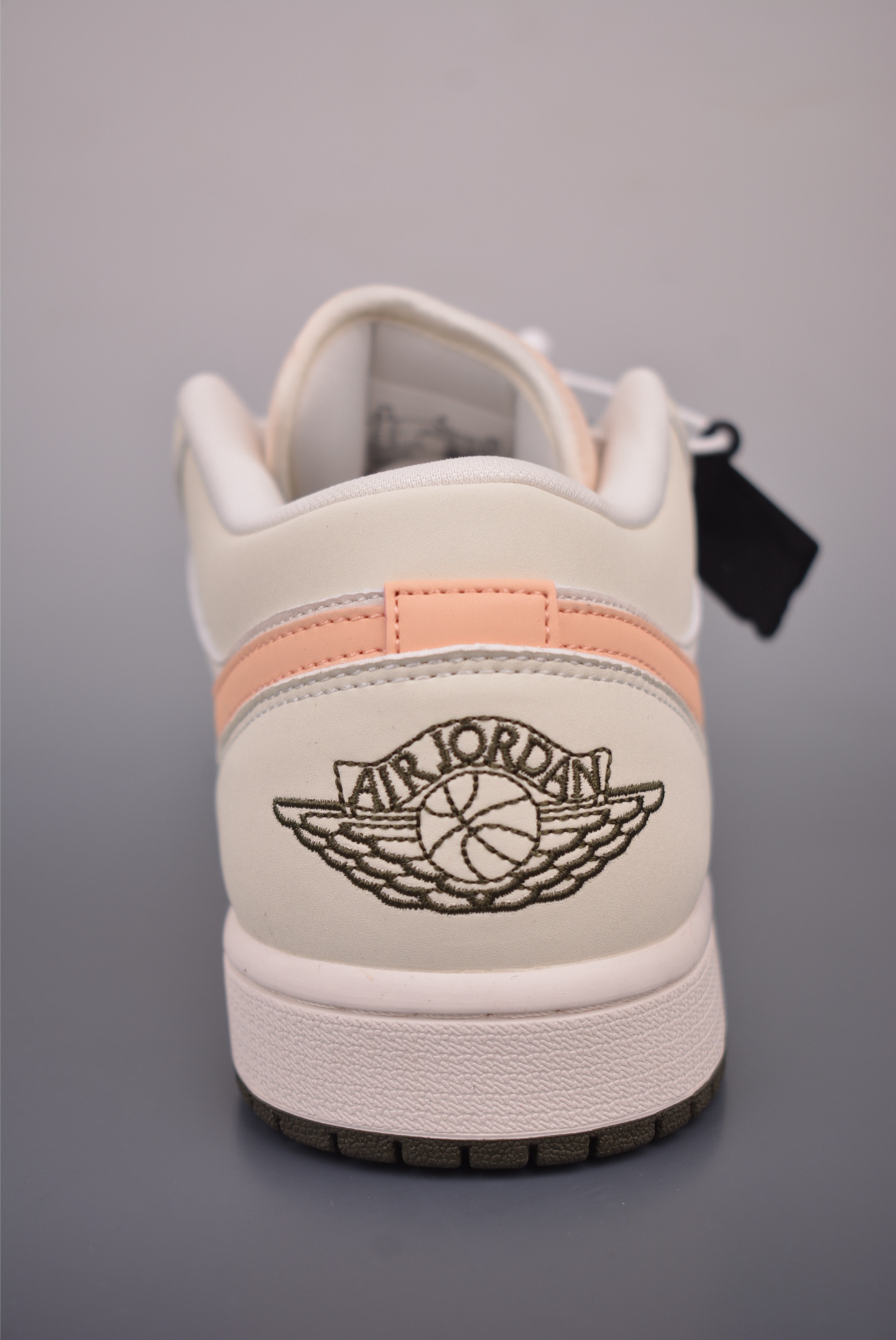 Air Jordan 1 Low 帆白粉白 AJ1乔1低帮休闲板鞋 DC0774-111